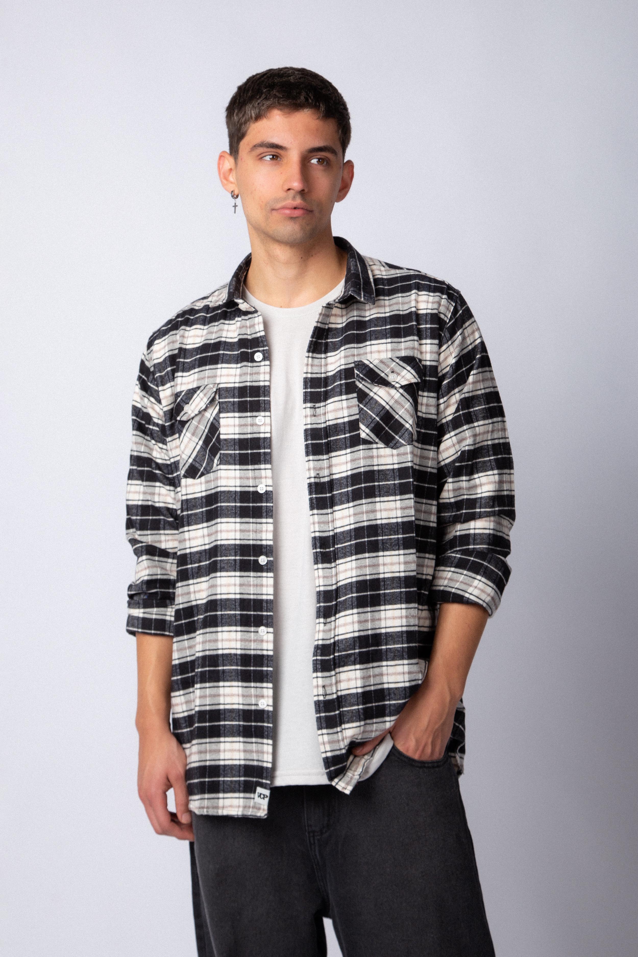 Camisa Manga Larga Hasselt Negra