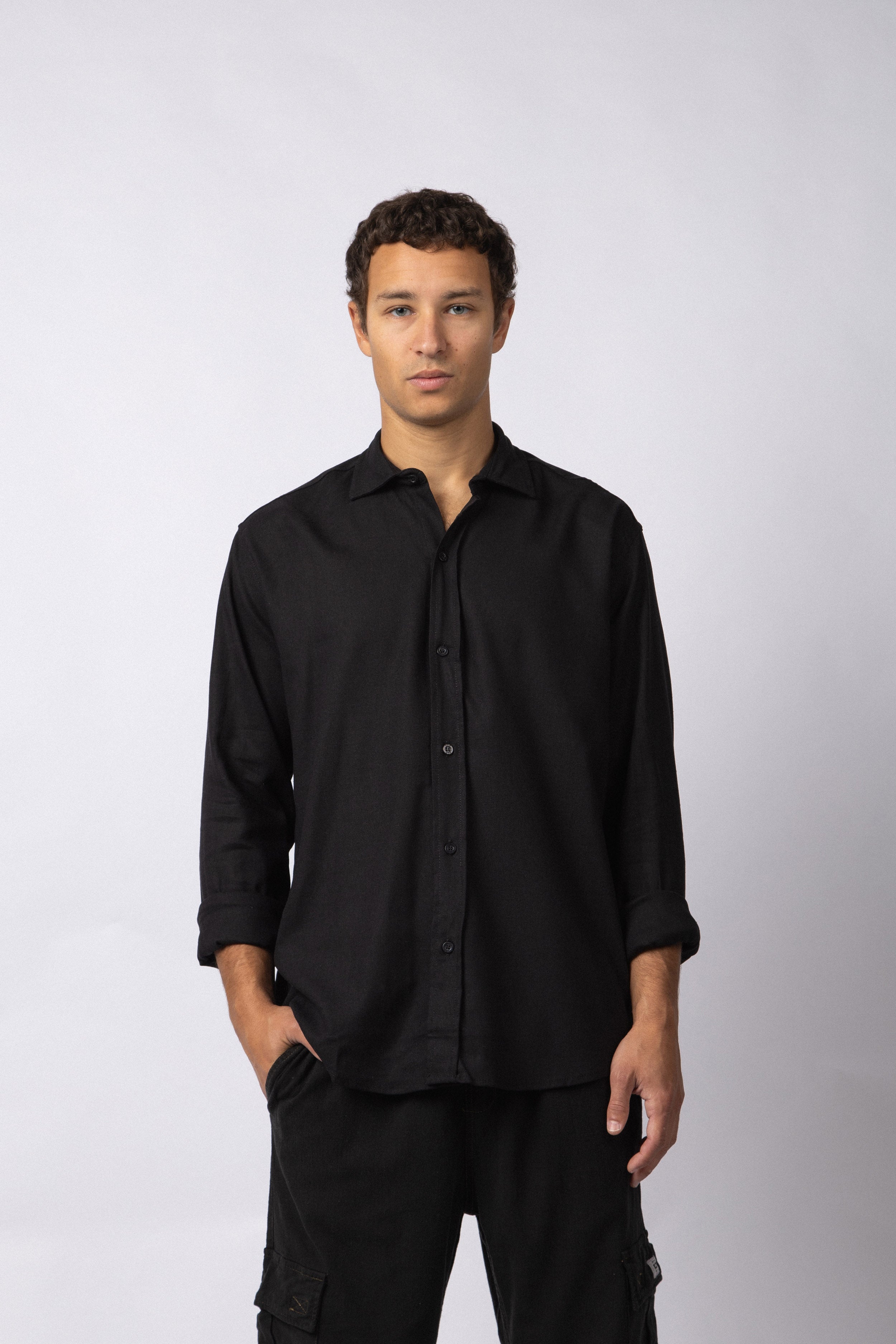Camisa Manga Larga Lino Raze Negra