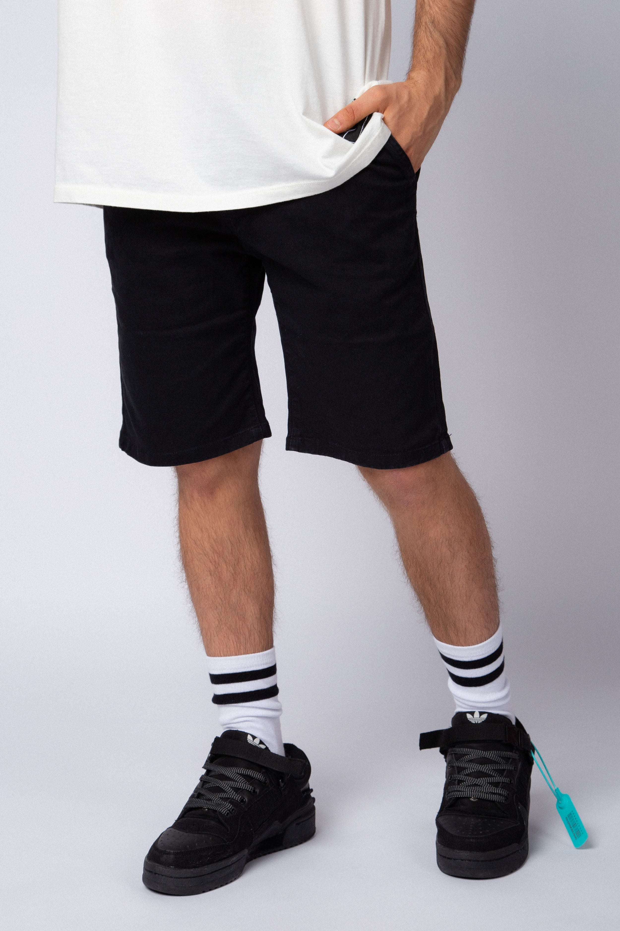 Bermuda Chino Prius Negra