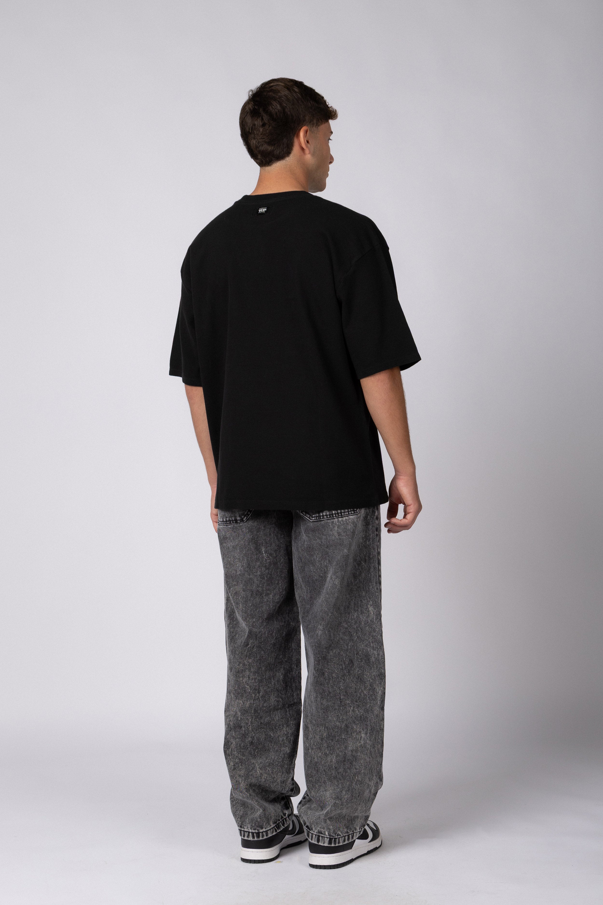 Remera Over Fylo Negra