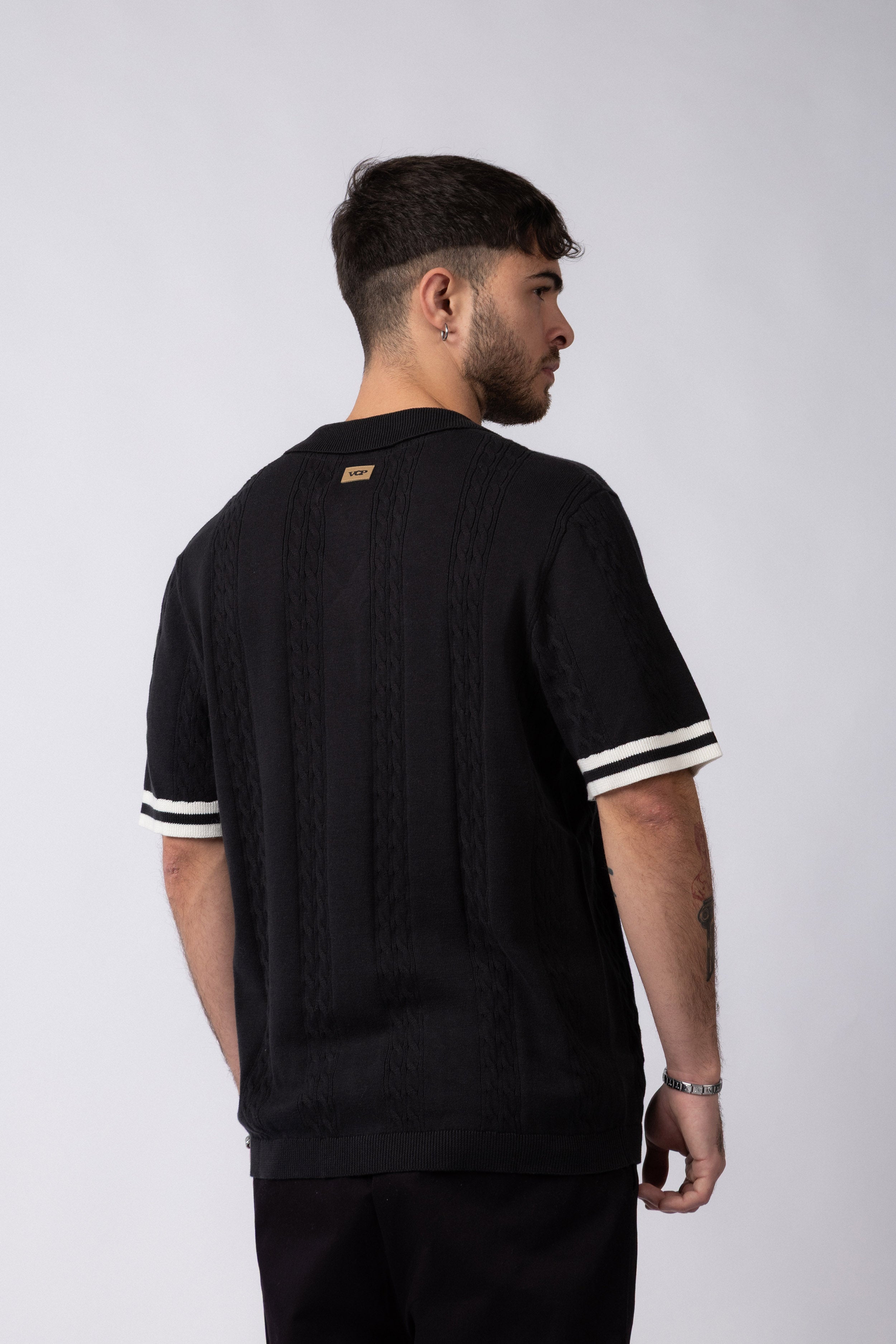 Camisa Manga Corta Tejida Mist Negra