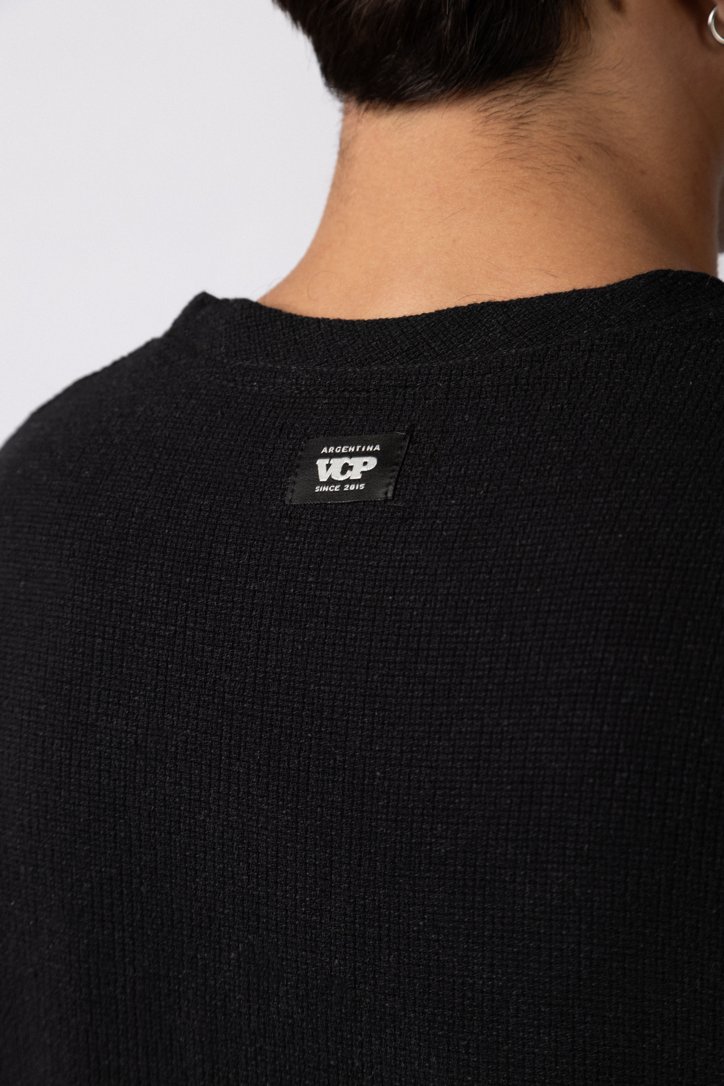 Remera Lino Sid Negra