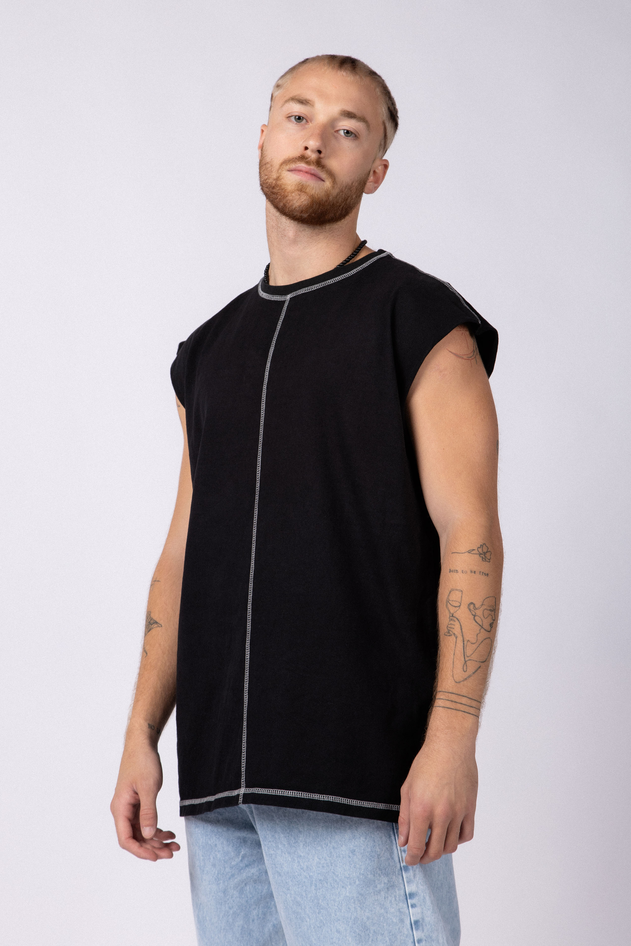 Musculosa Sudadera Aryn Negra