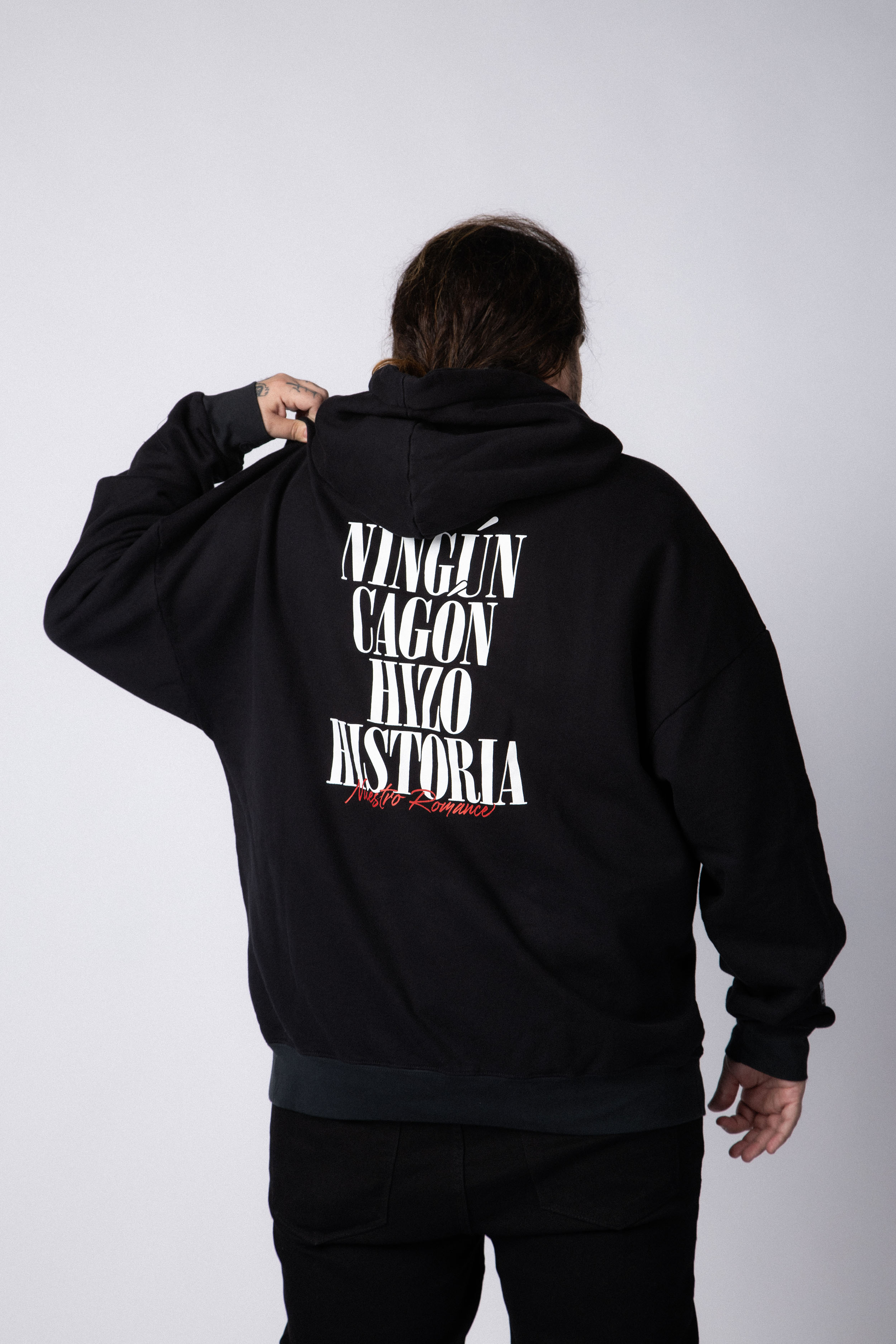 Buzo Canguro Romance Negro