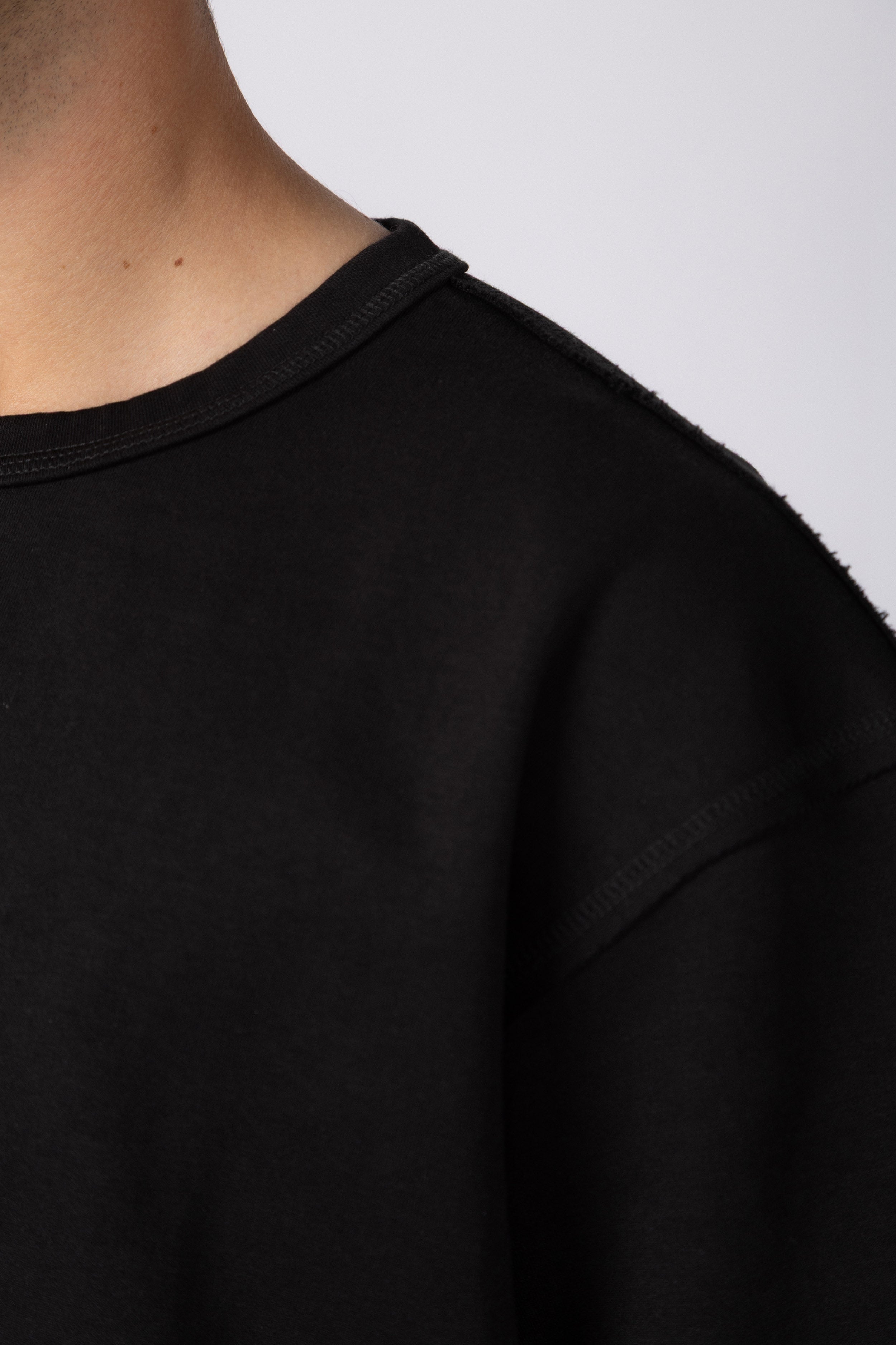 Remera Over Kold Negra