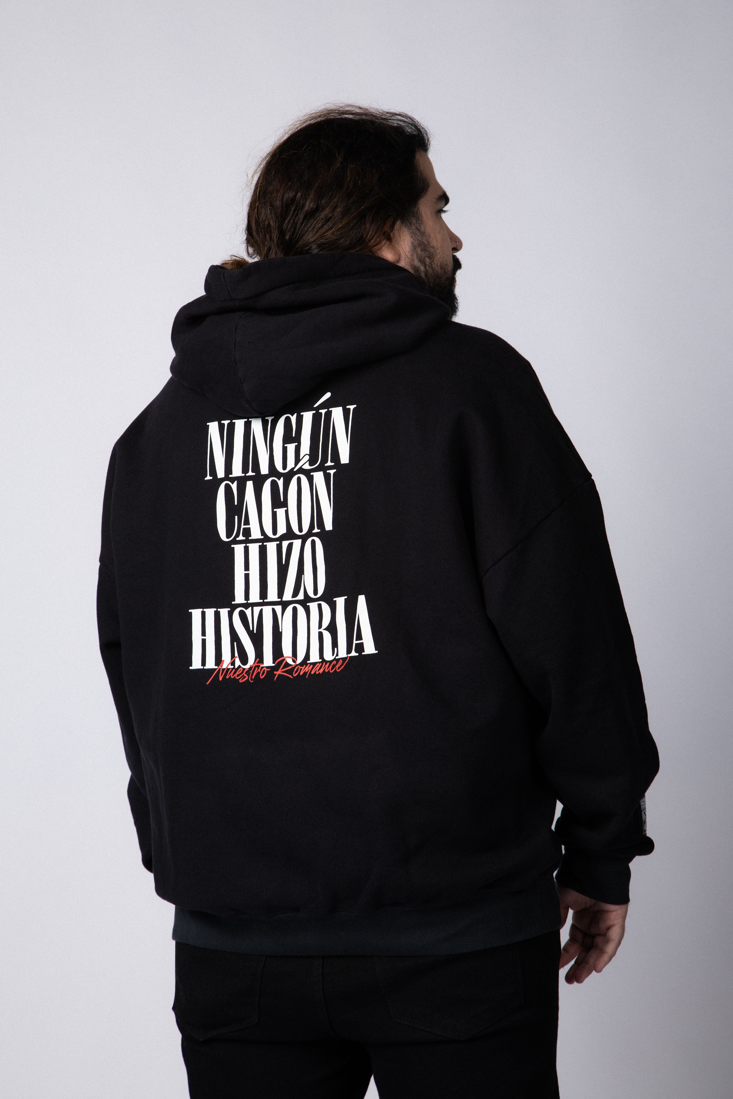 Buzo Canguro Romance Negro