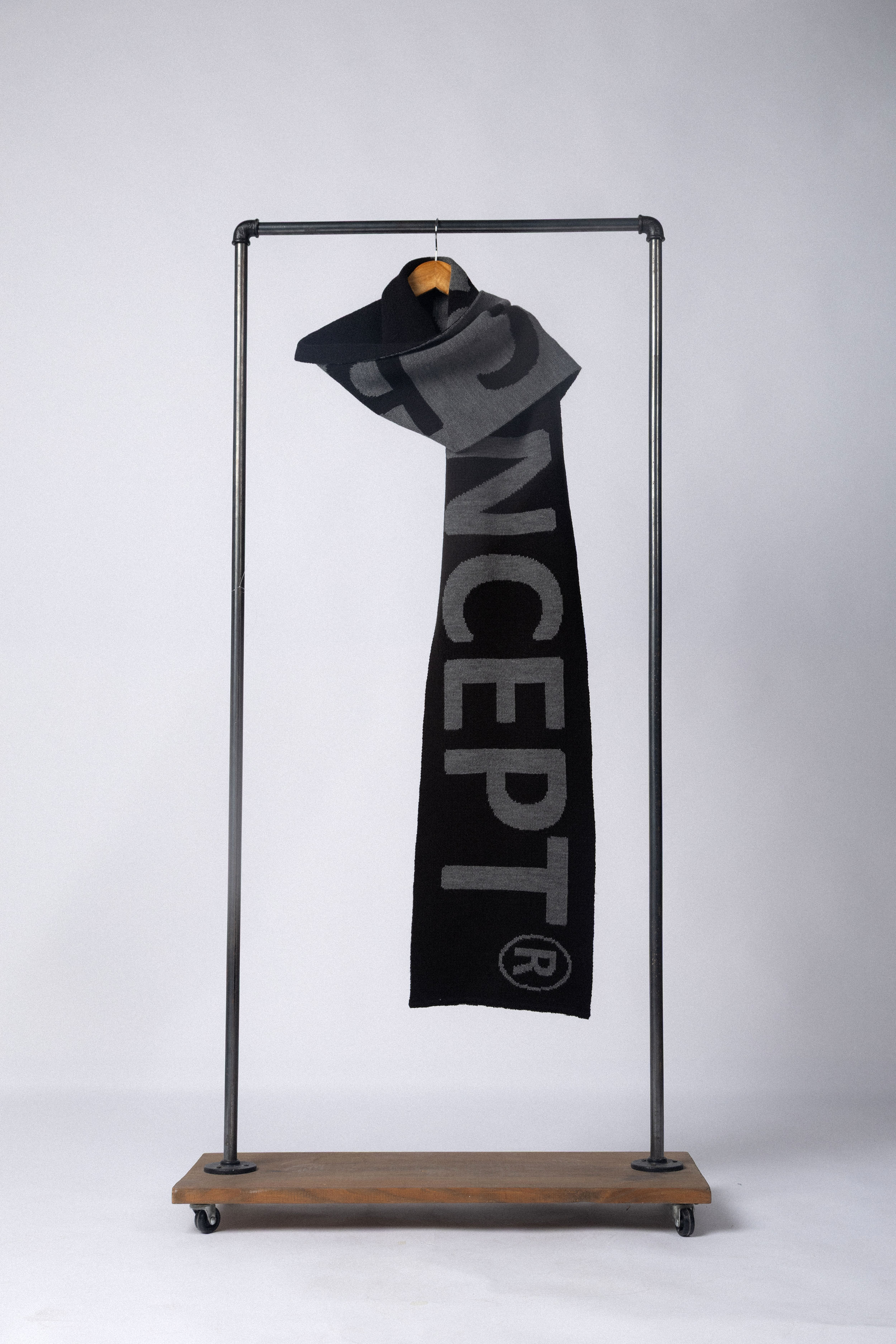 Bufandón Foal Negro