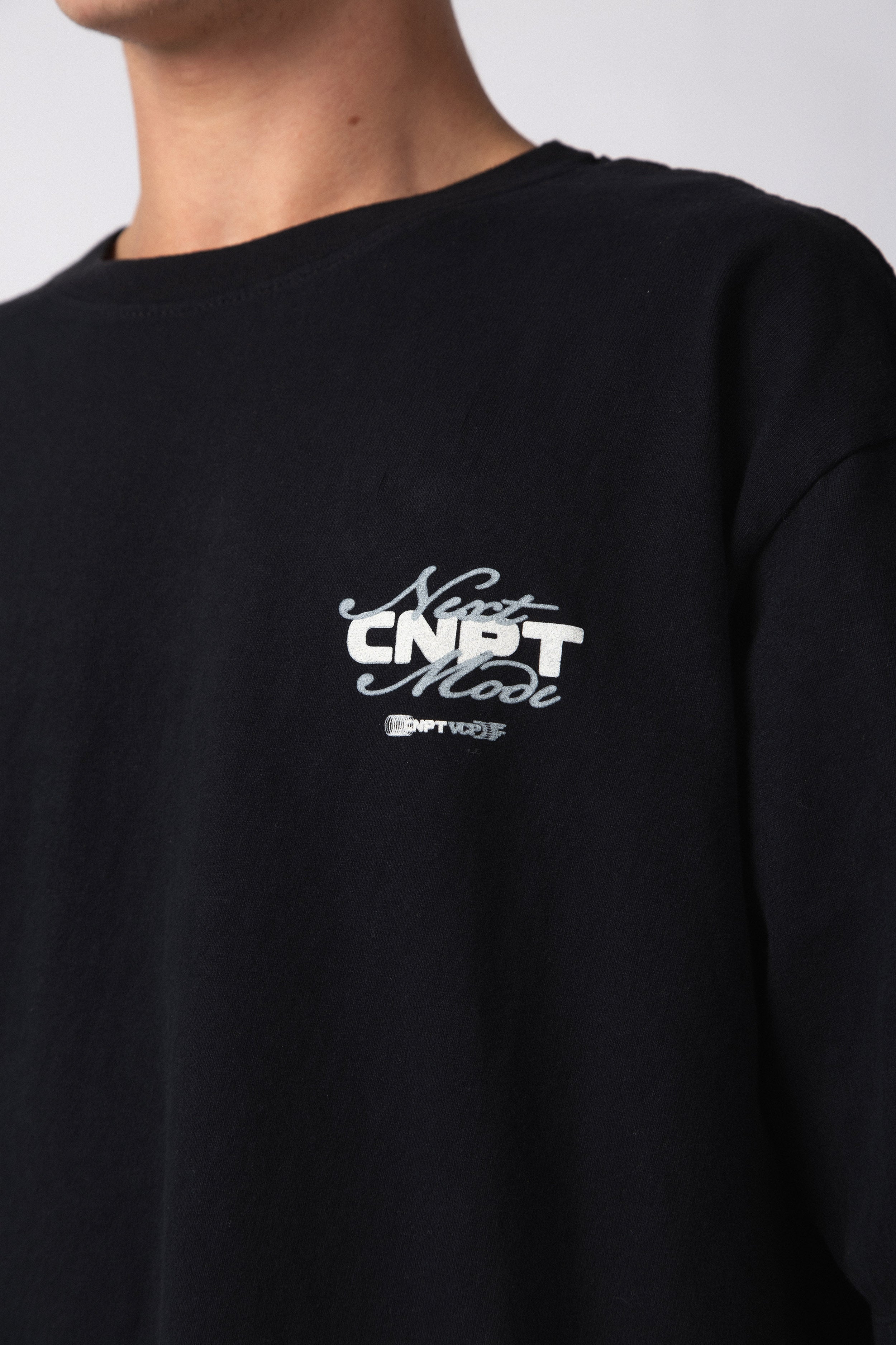 Remera Over Rhy Next Negra