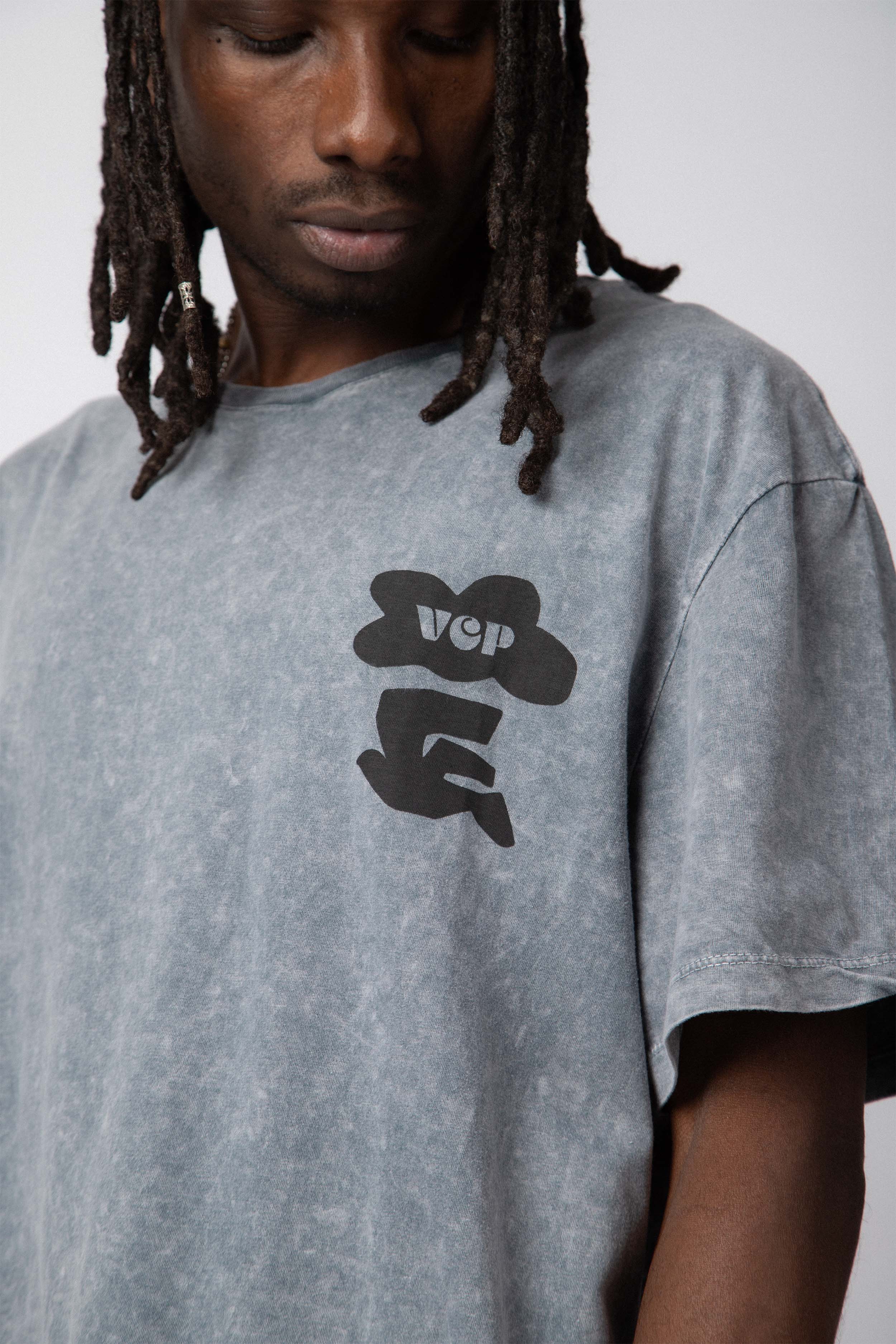 Remera DB Palmeras Gris