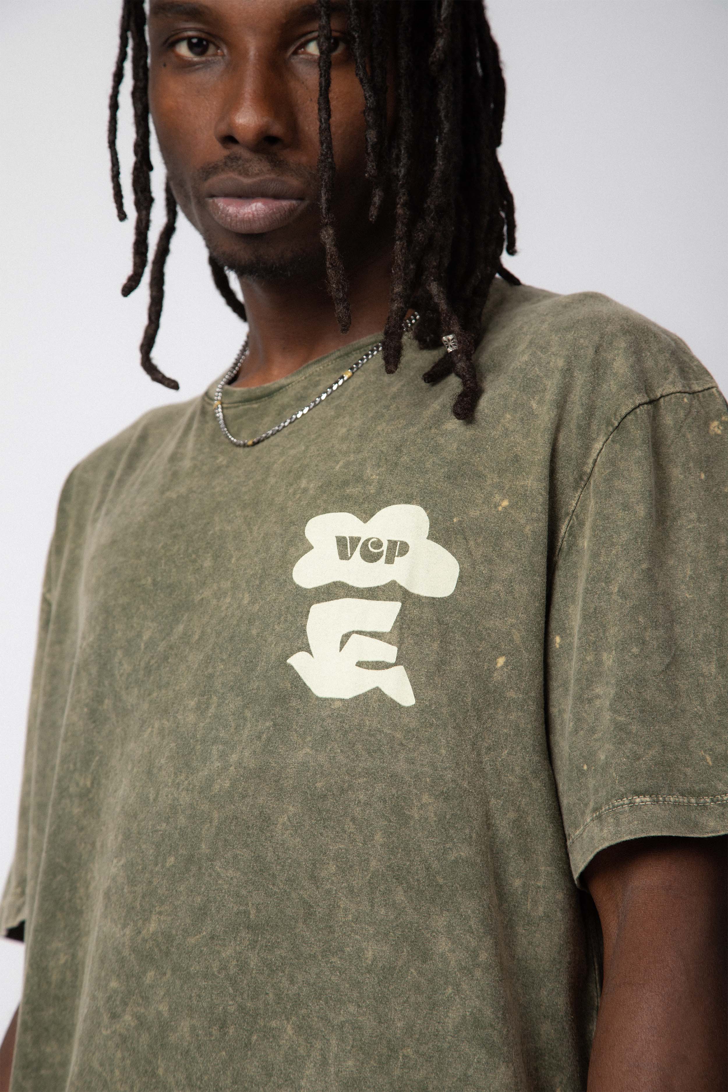 Remera DB Palmeras Militar
