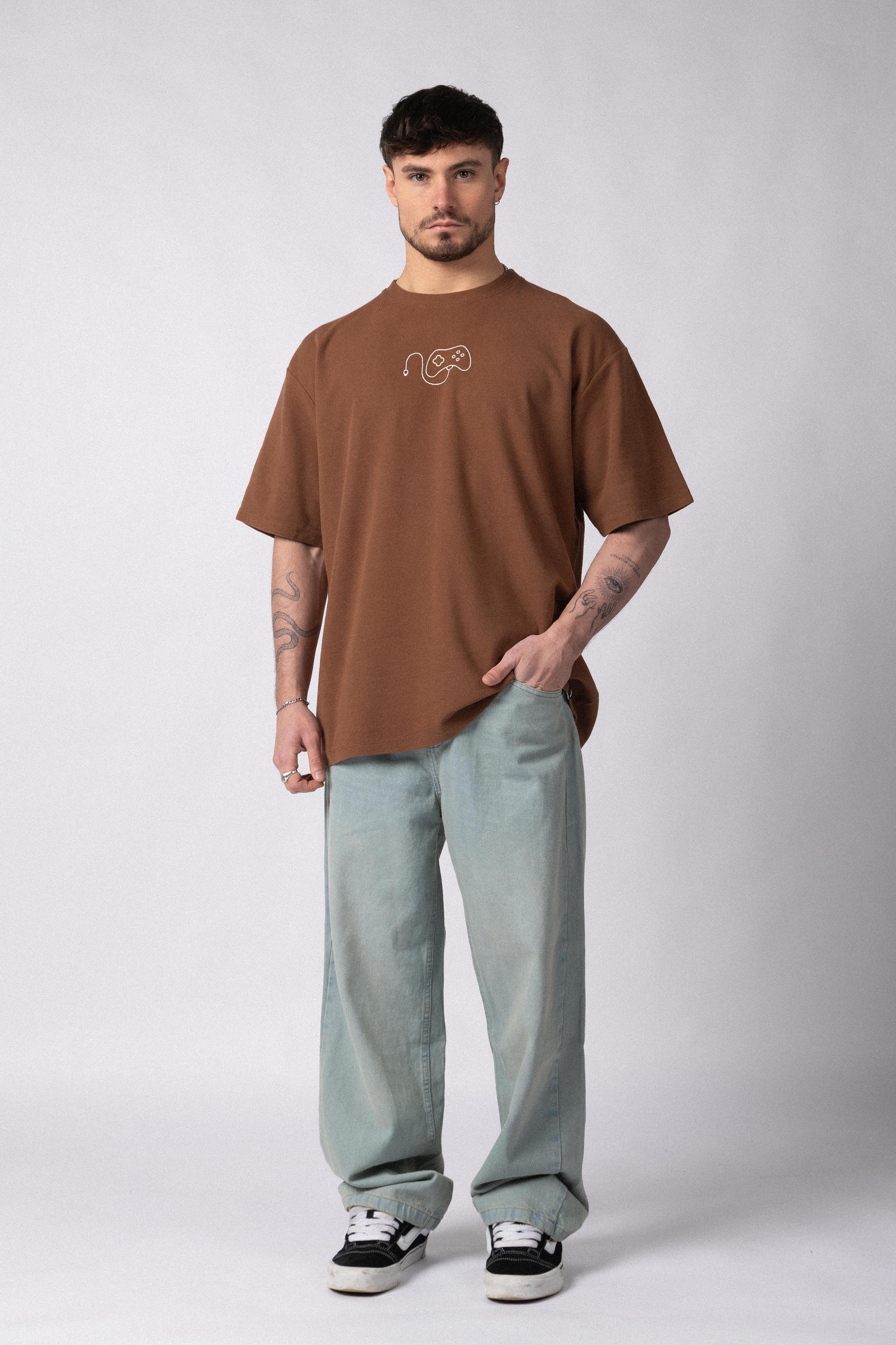 Remera Over Hana Play Choco