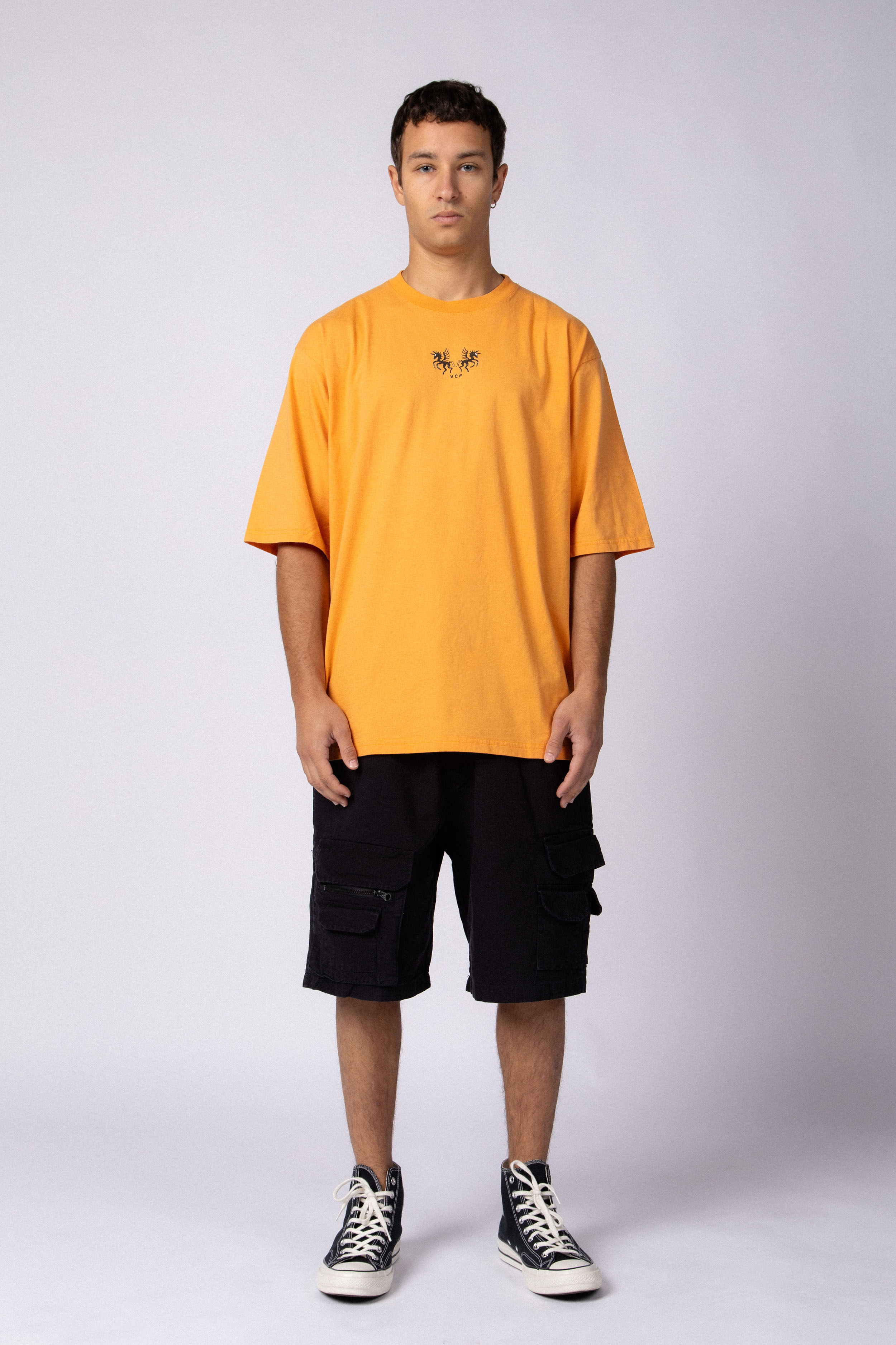 Remera Over Taz Horse Naranja