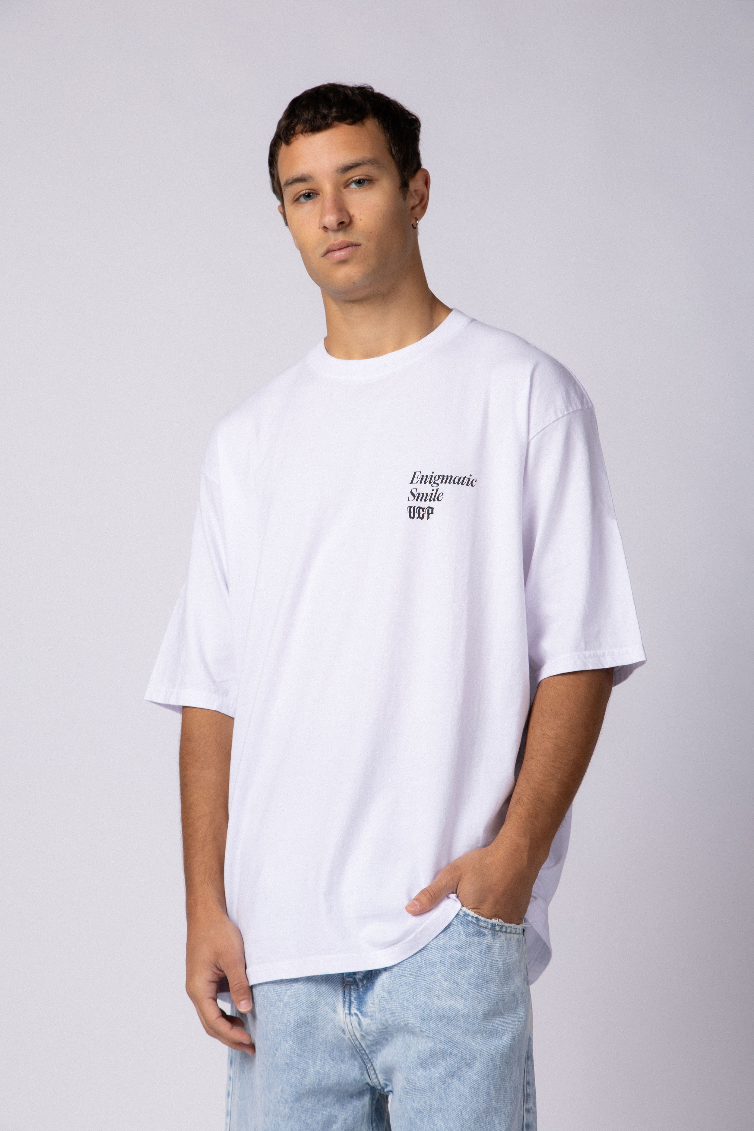 Remera Over Taz Mona Blanca