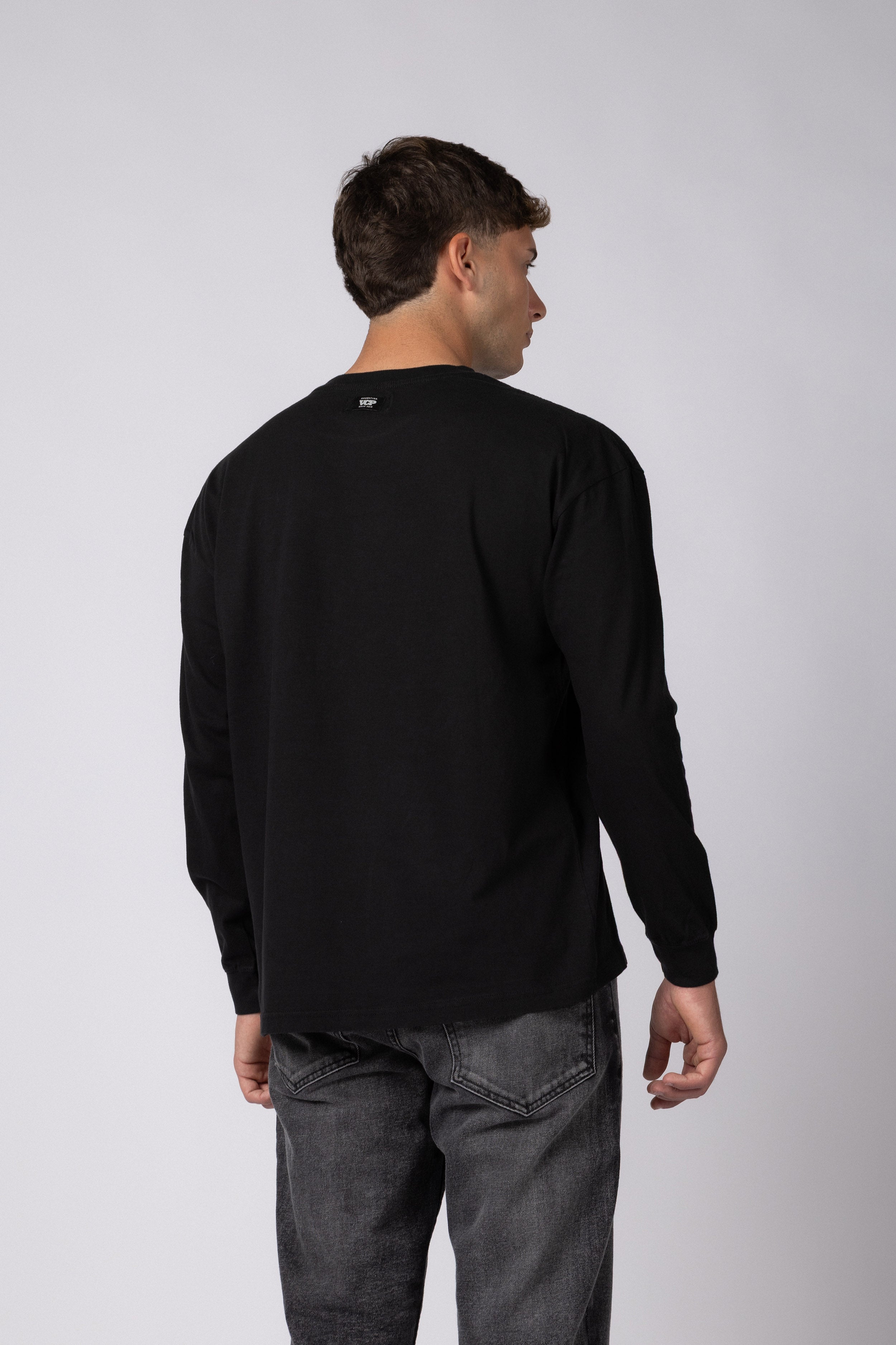 Remera Manga Larga Adam Negro