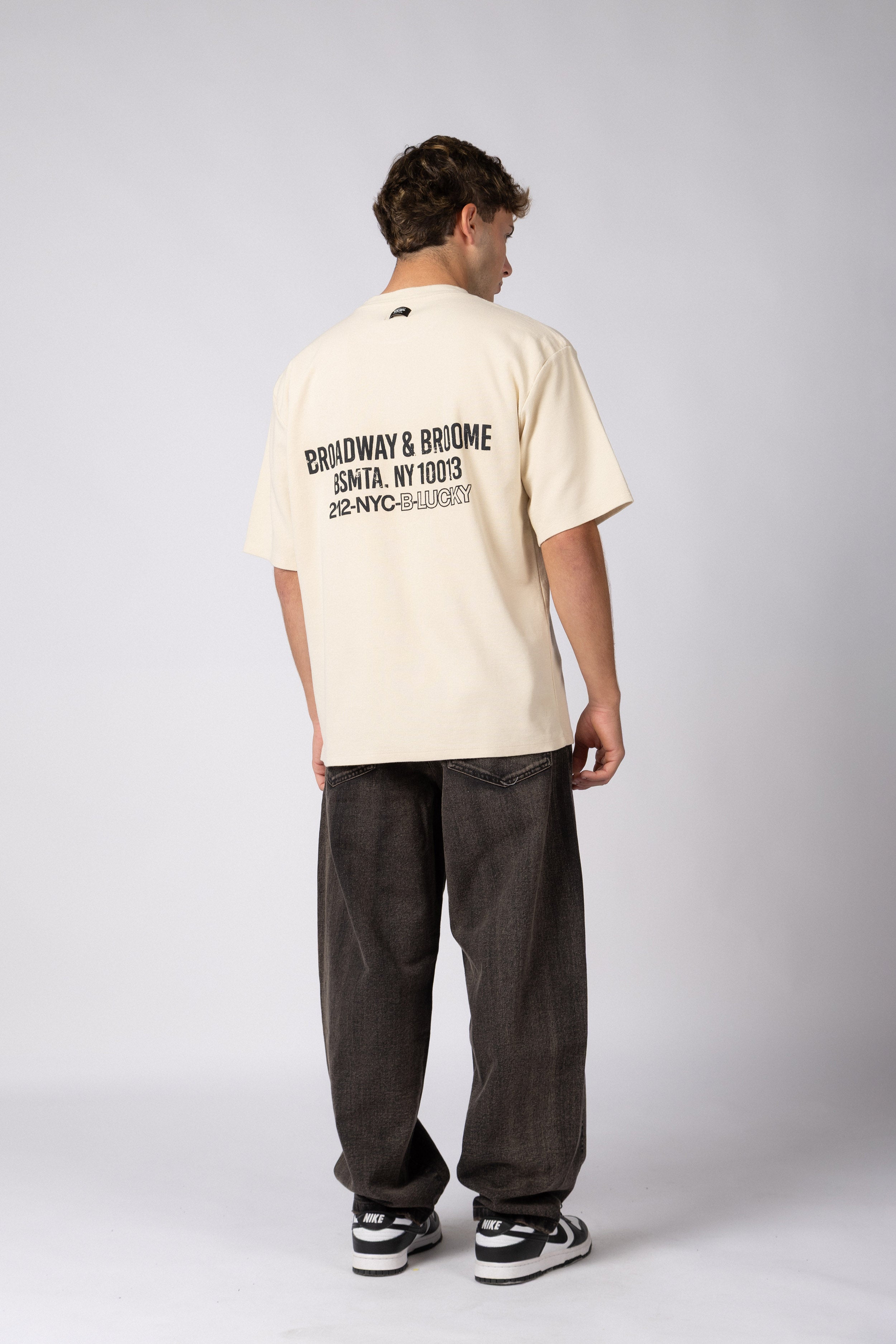 Remera Over Molt Broadway Arena