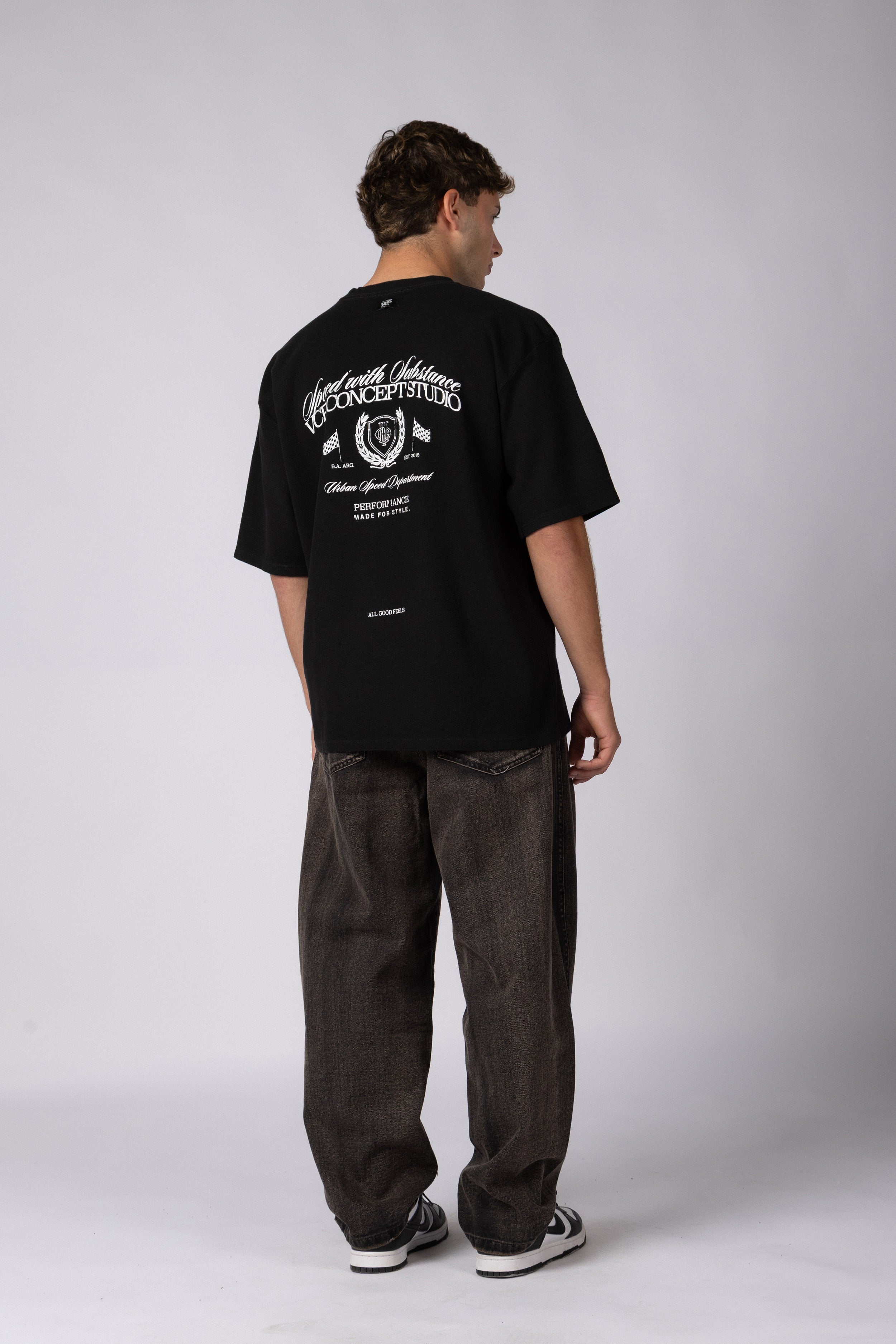 Remera Over Molt Speed Negro