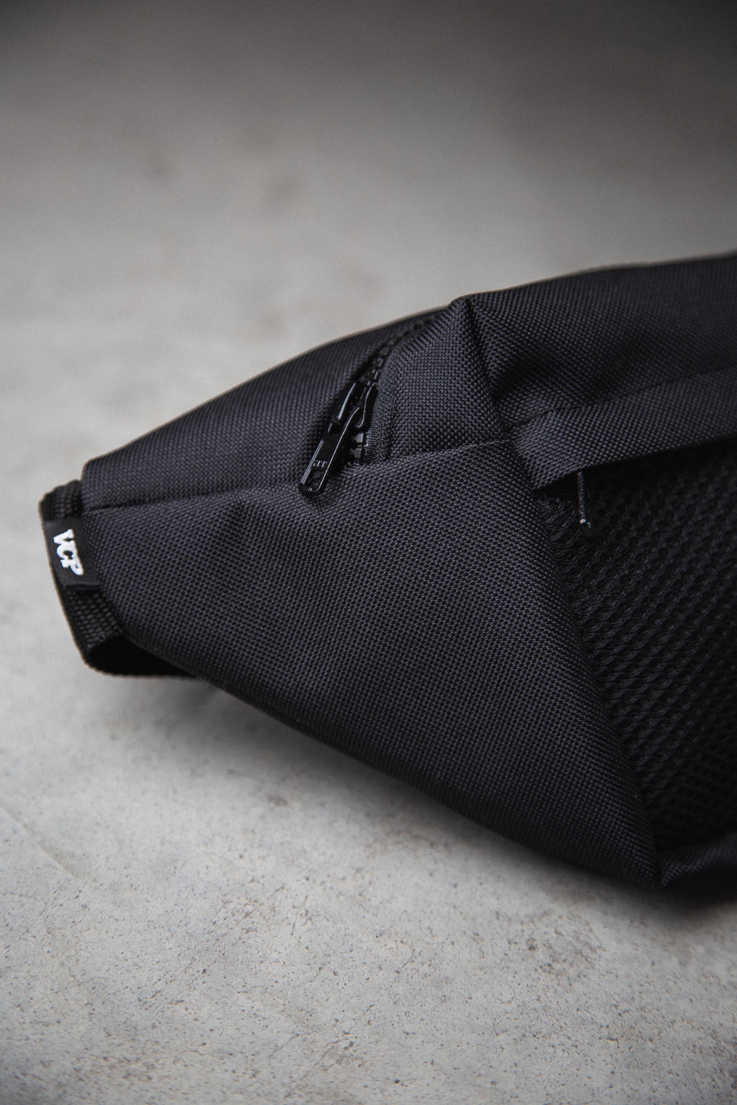 Riñonera Talbot Negra