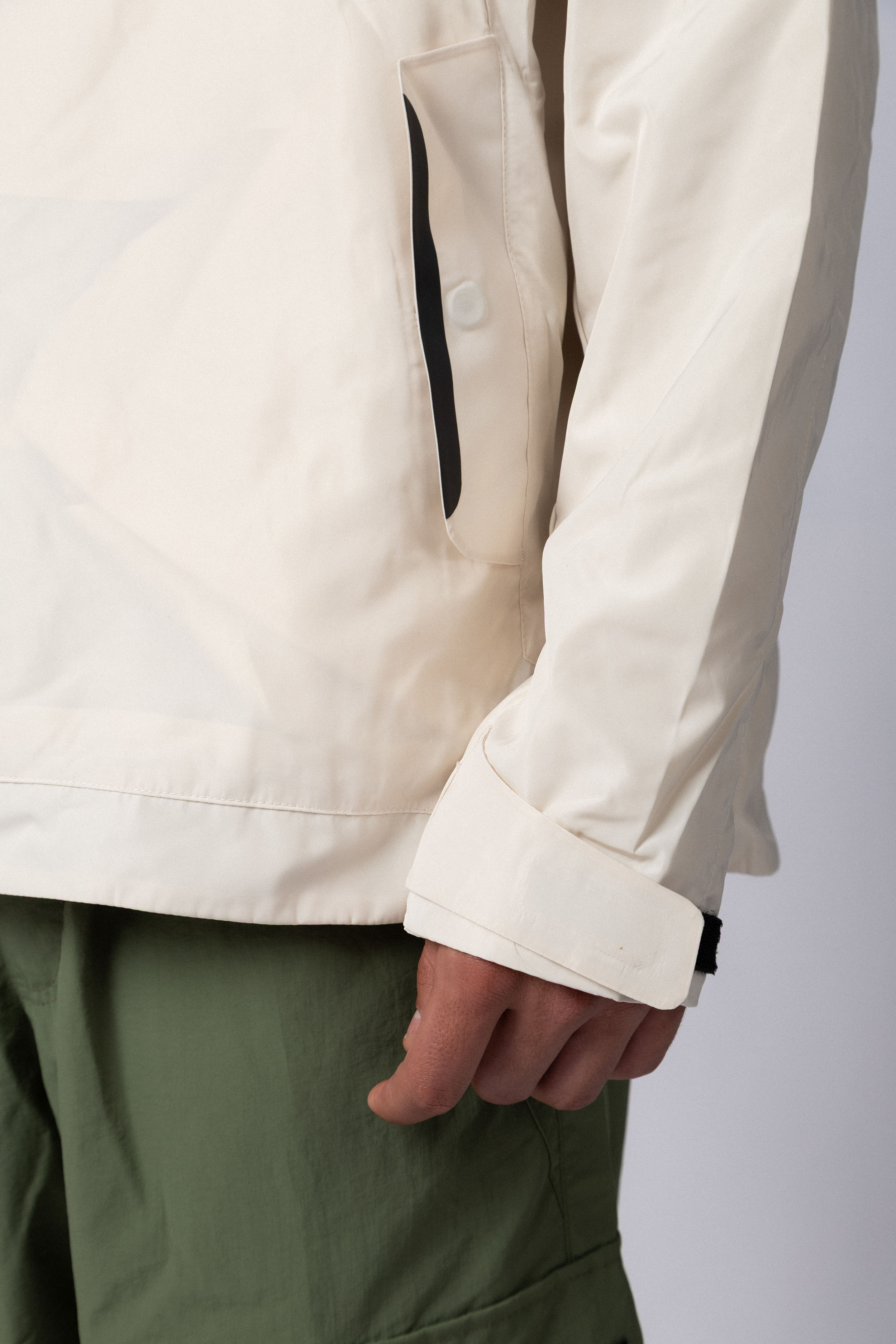 Rompevientos Anorak Braves Off White