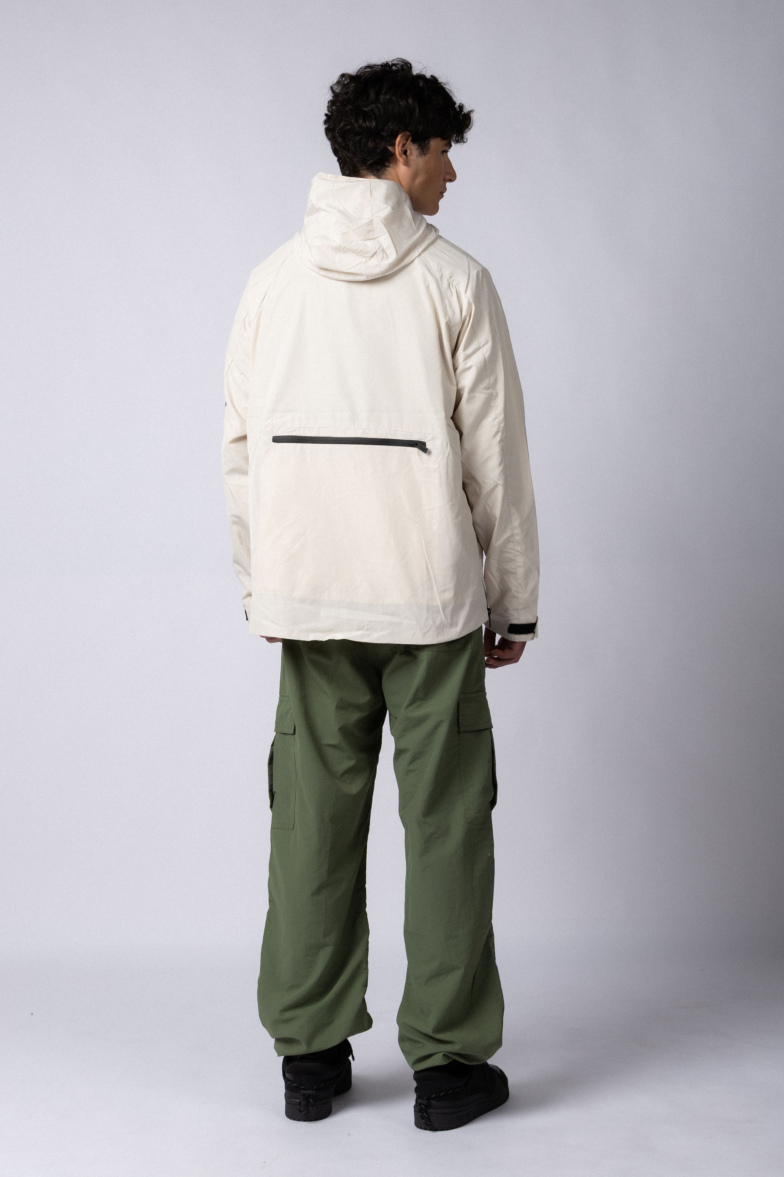 Rompevientos Anorak Braves Off White