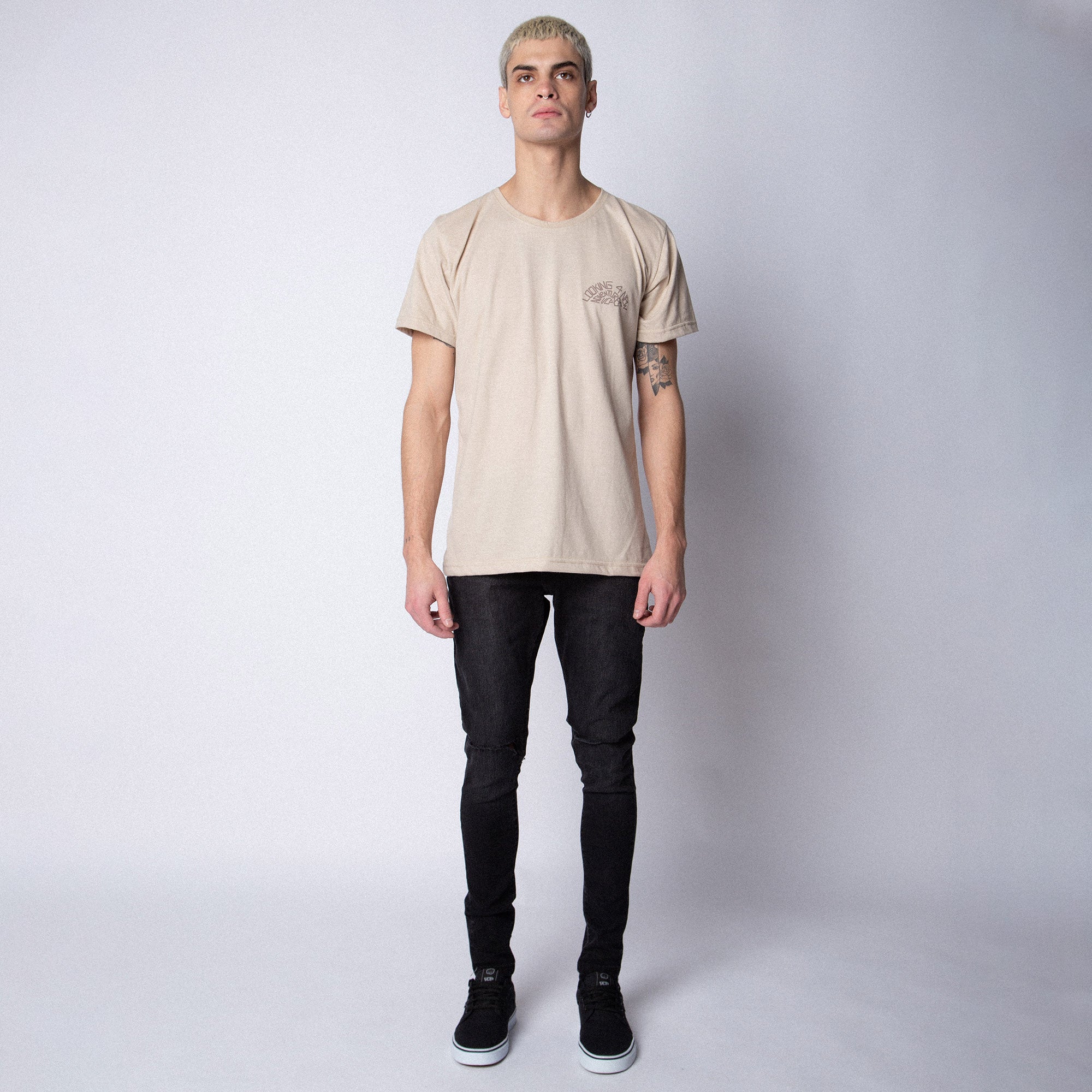 Remera Roads Beige