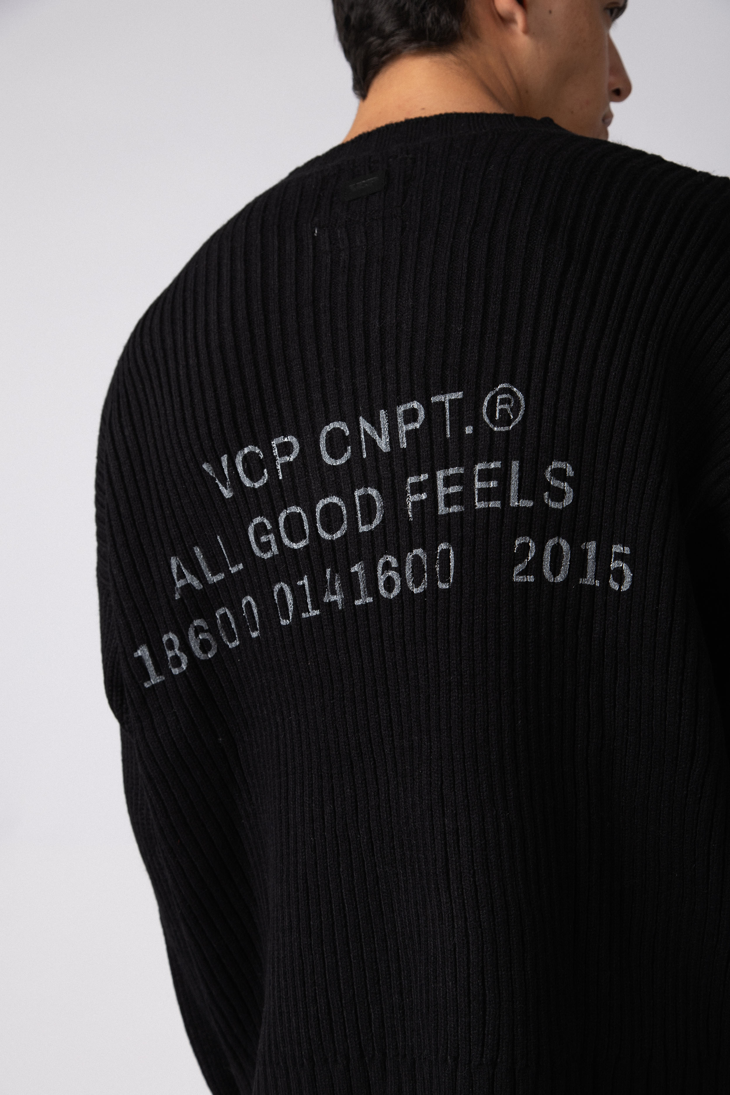 Sweater Good Feels Negro