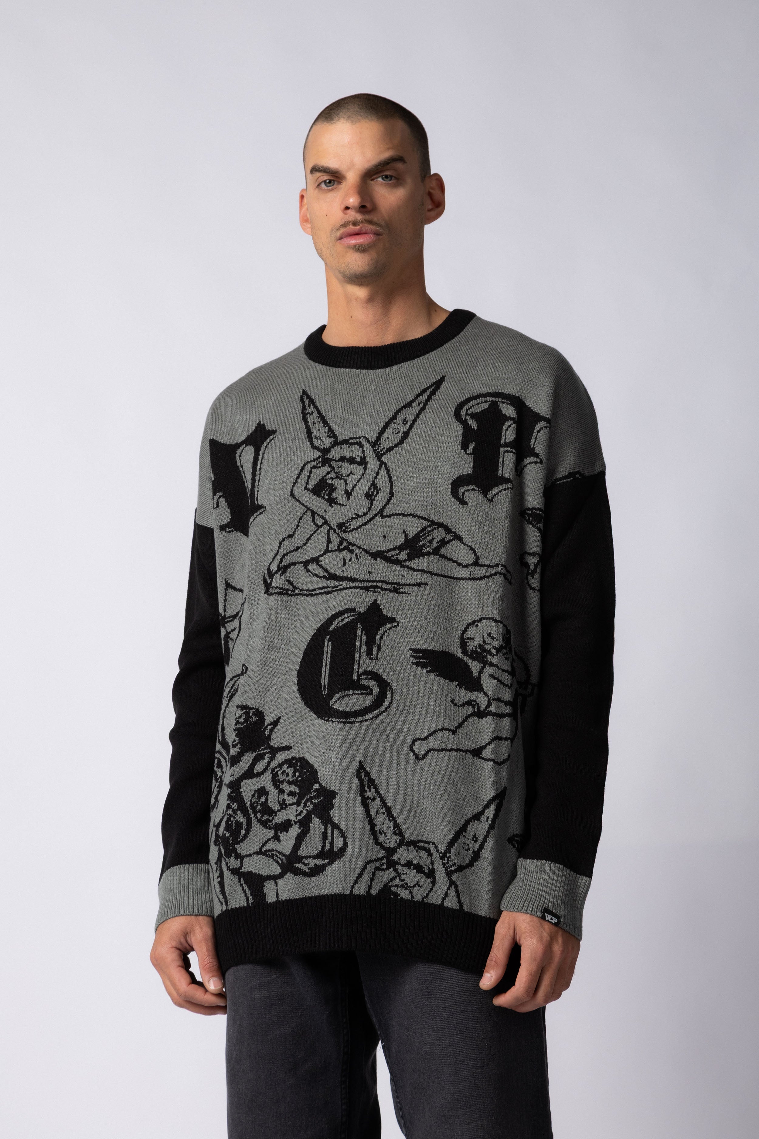 Sweater Over Olimpo