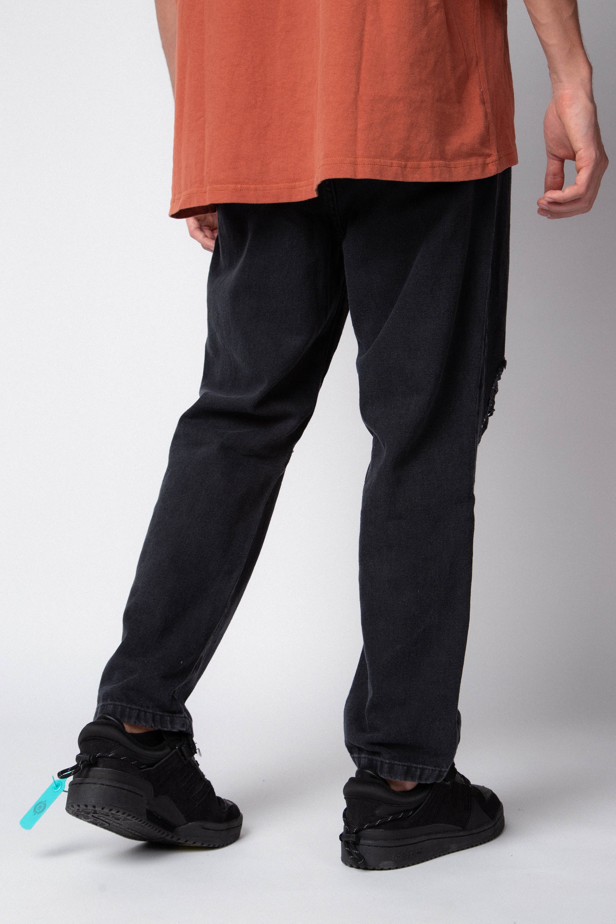 Jean Mom Shelby Scratched Negro