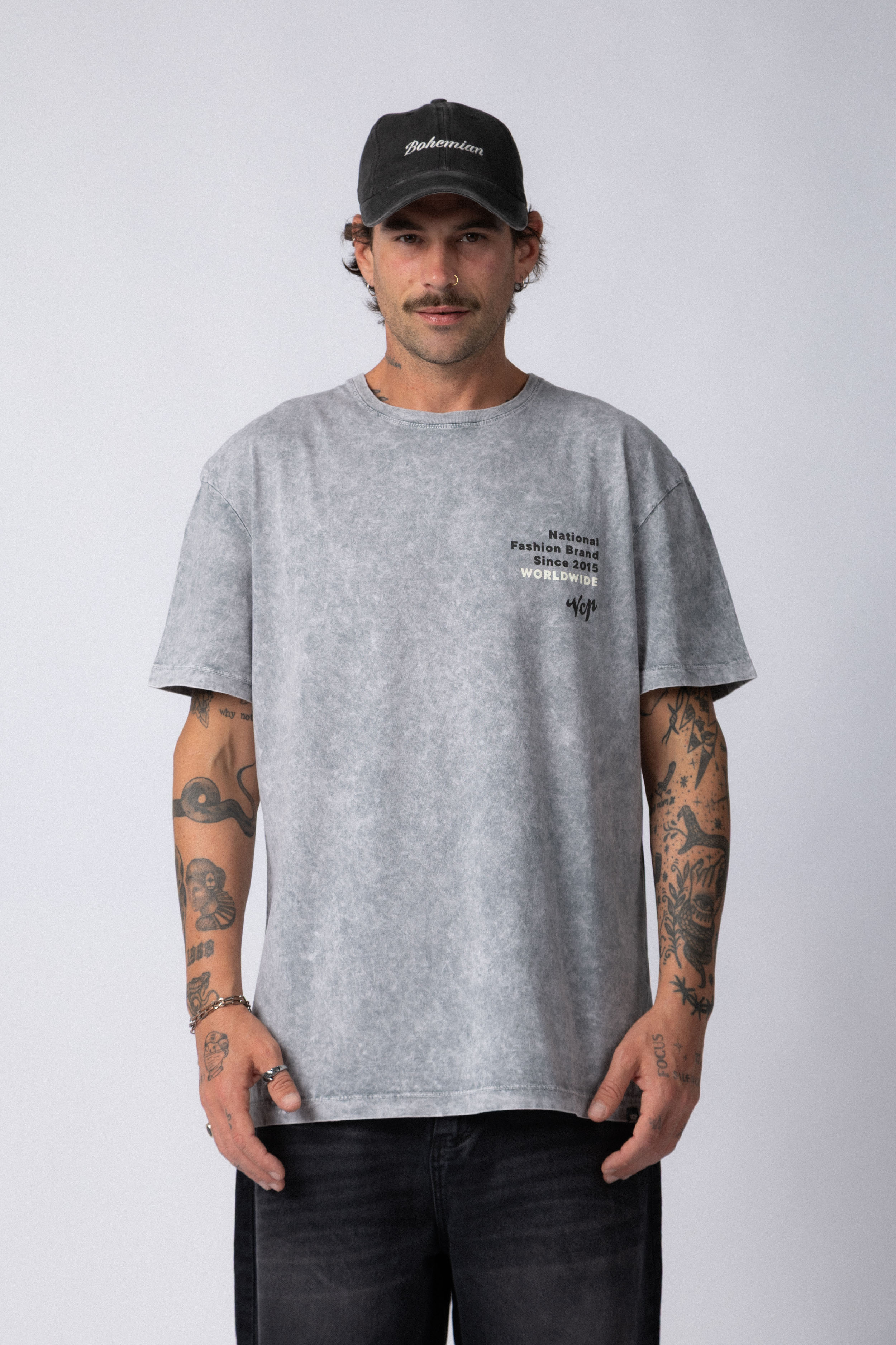 Remera DB Shatter Gris