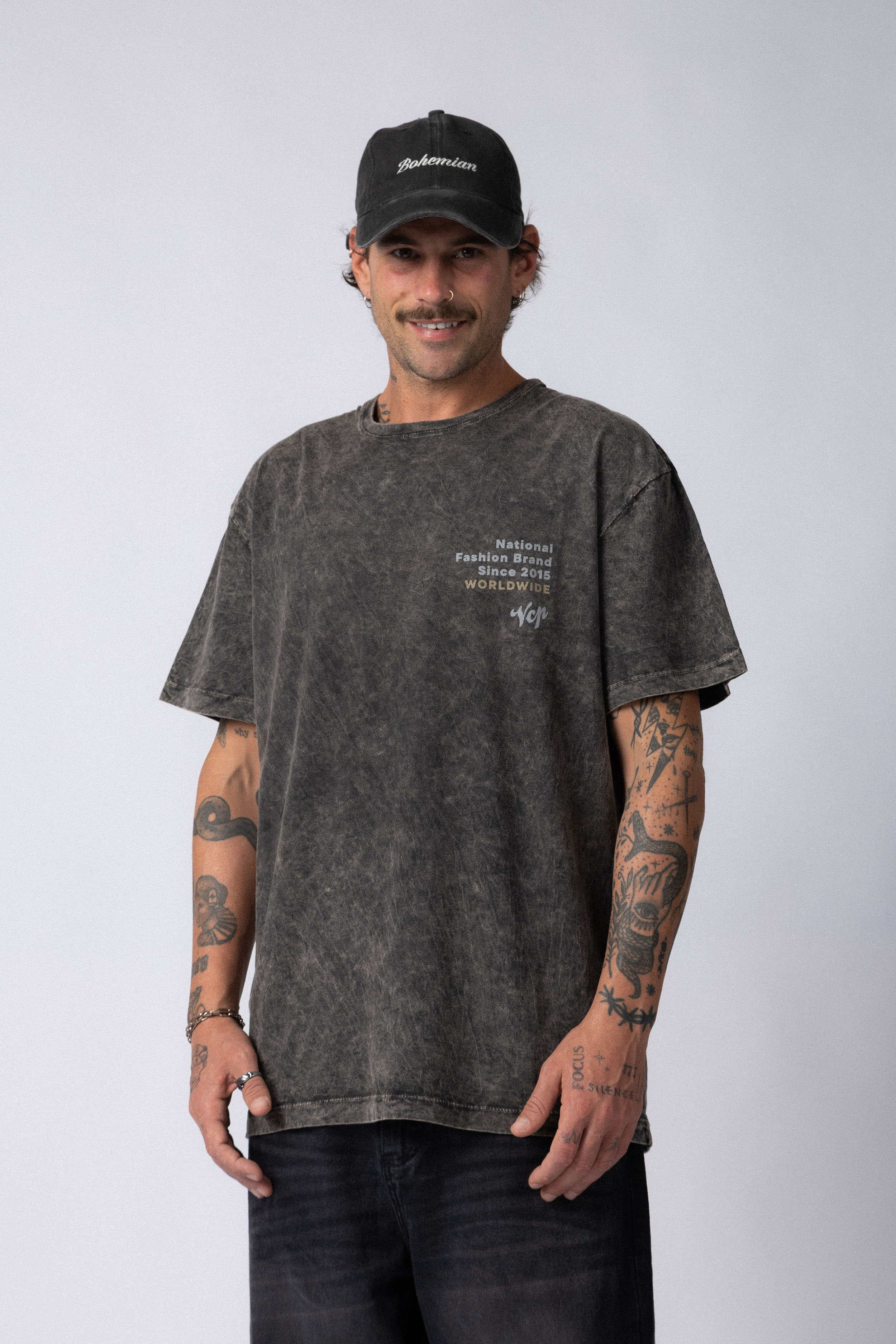 Remera DB Shatter Negra