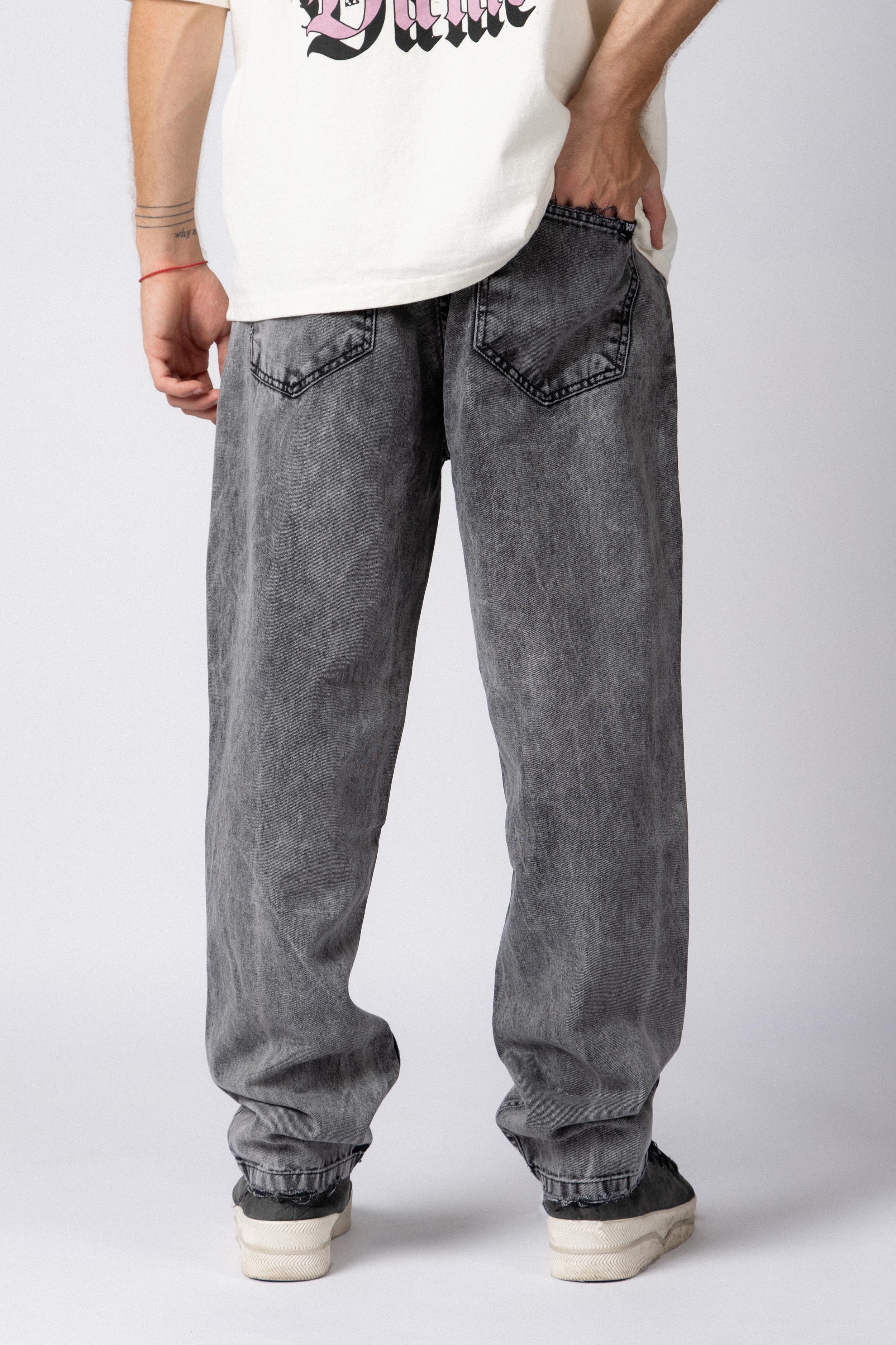 Jean Mom Beetle Smoked