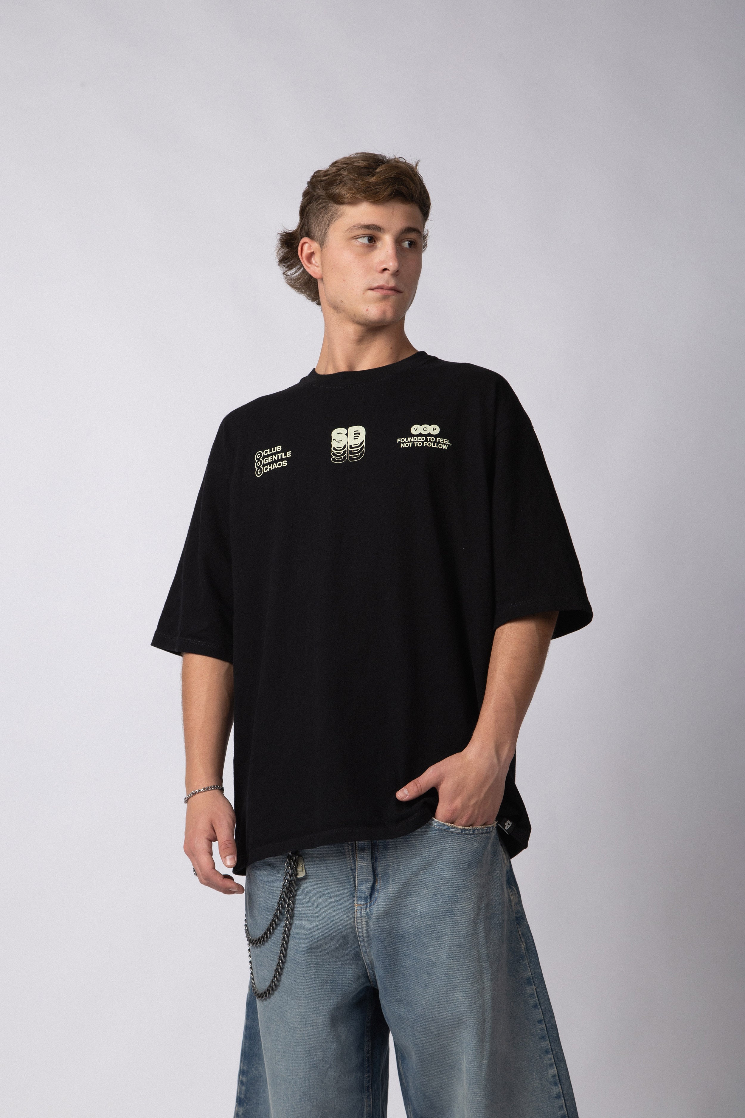 Remera Over Rhy Soft Negra