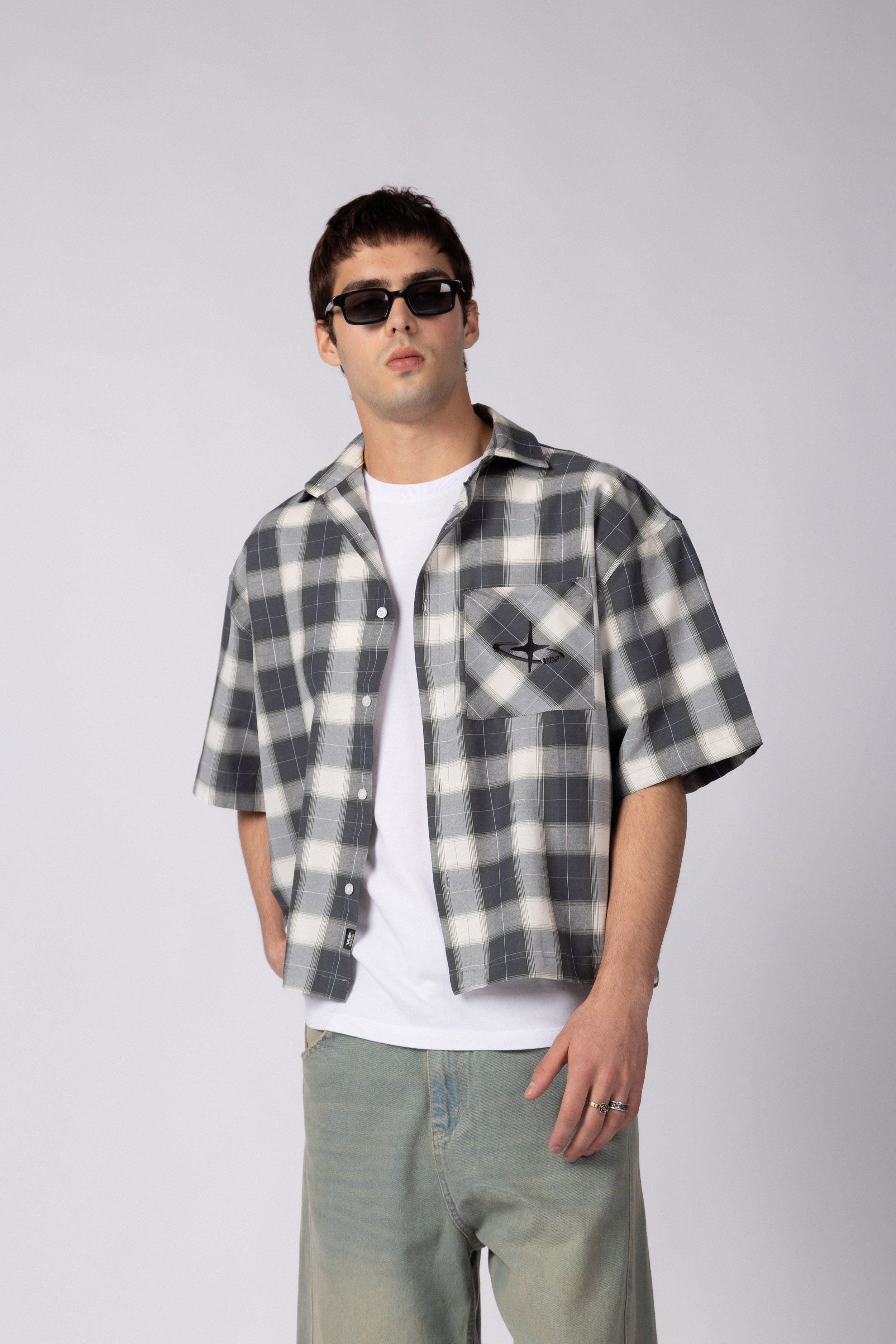 Camisa Manga Corta Fey Stack Gris