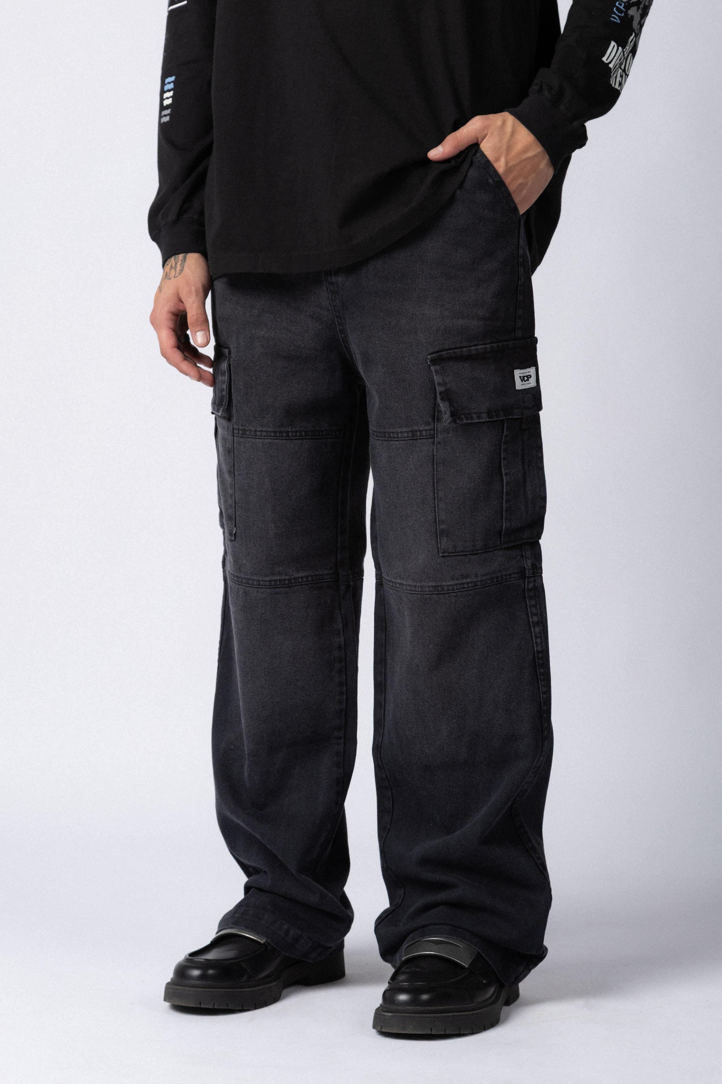 Jean Cargo Darth Stone