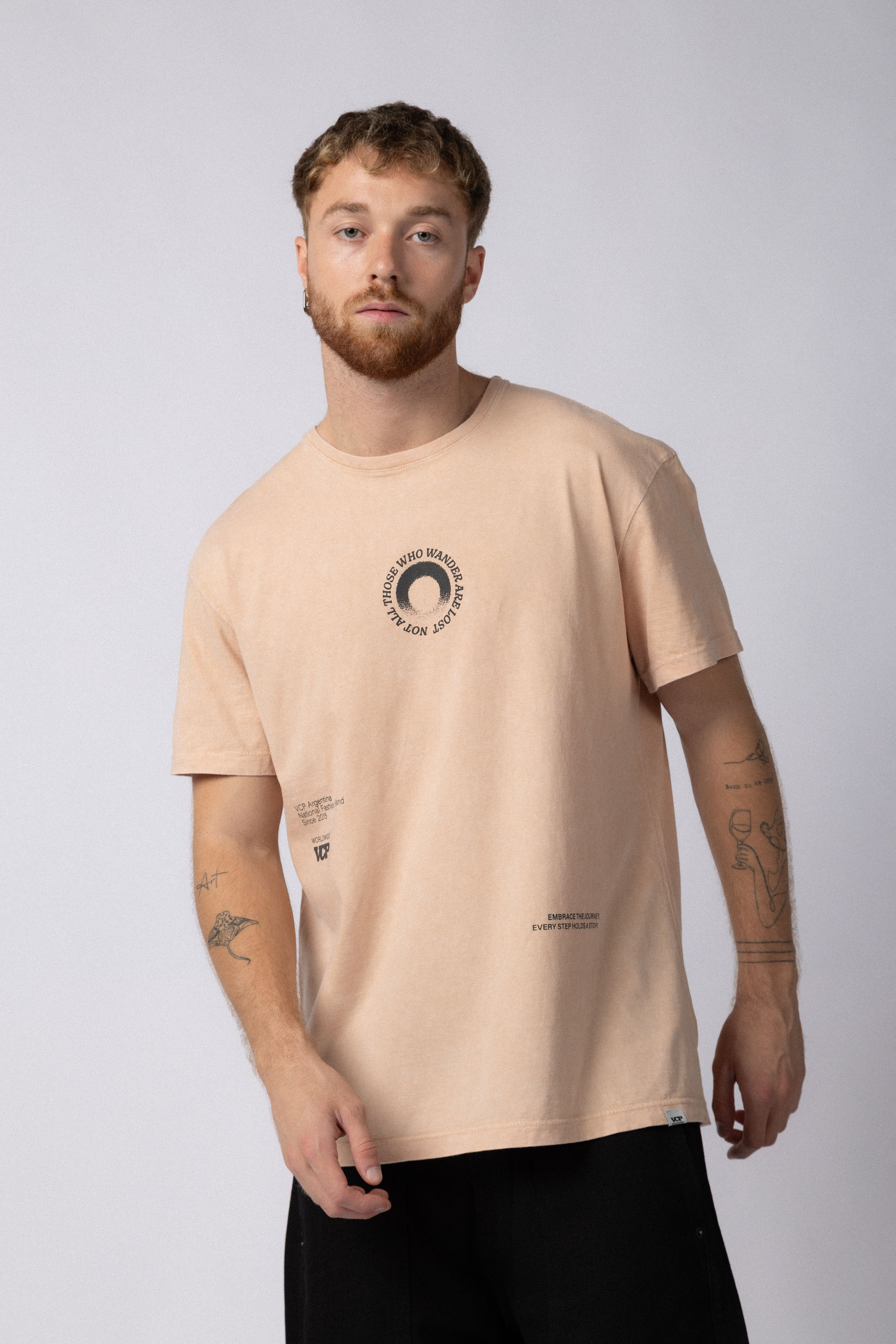 Remera DB Story Beige