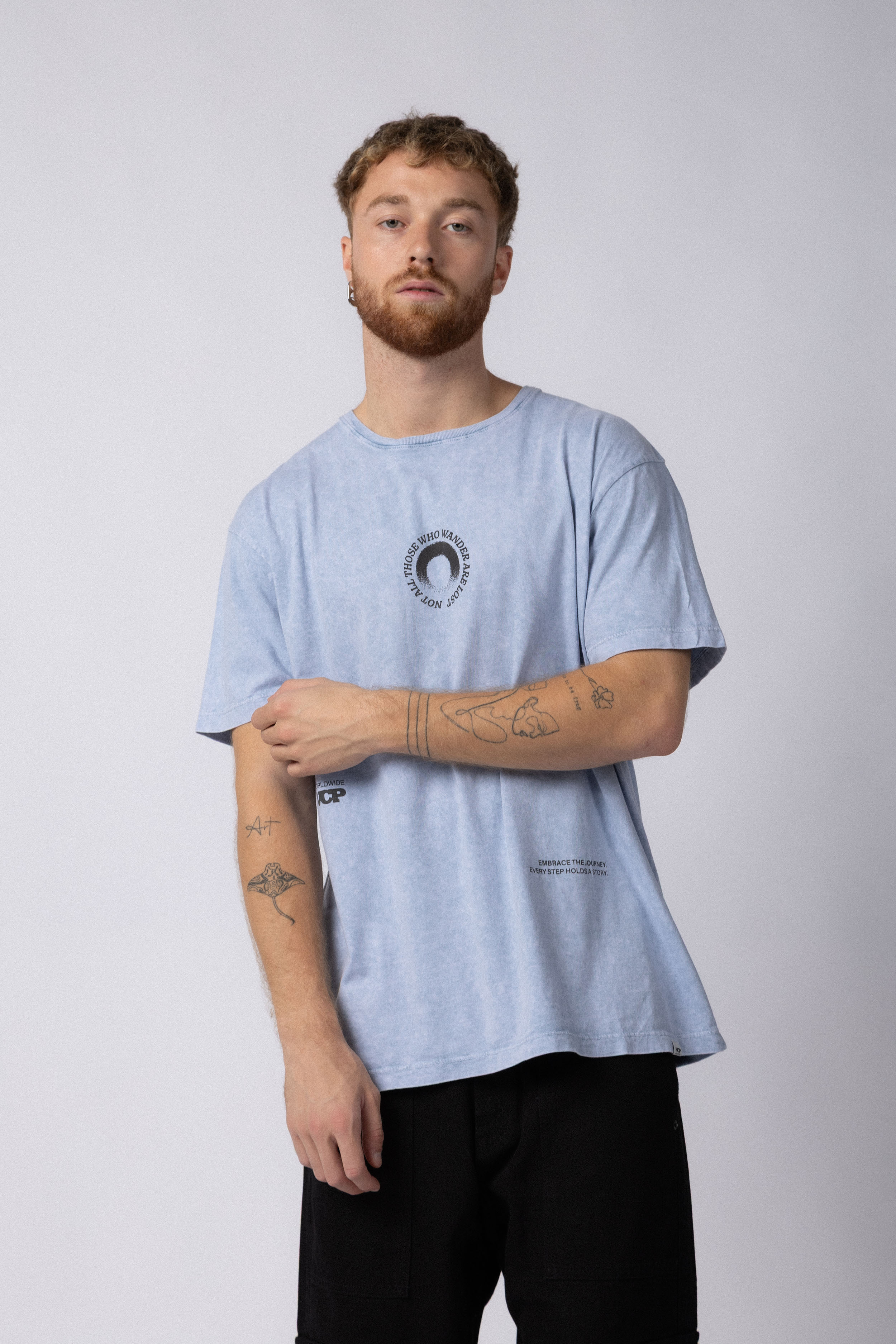 Remera DB Story Celeste