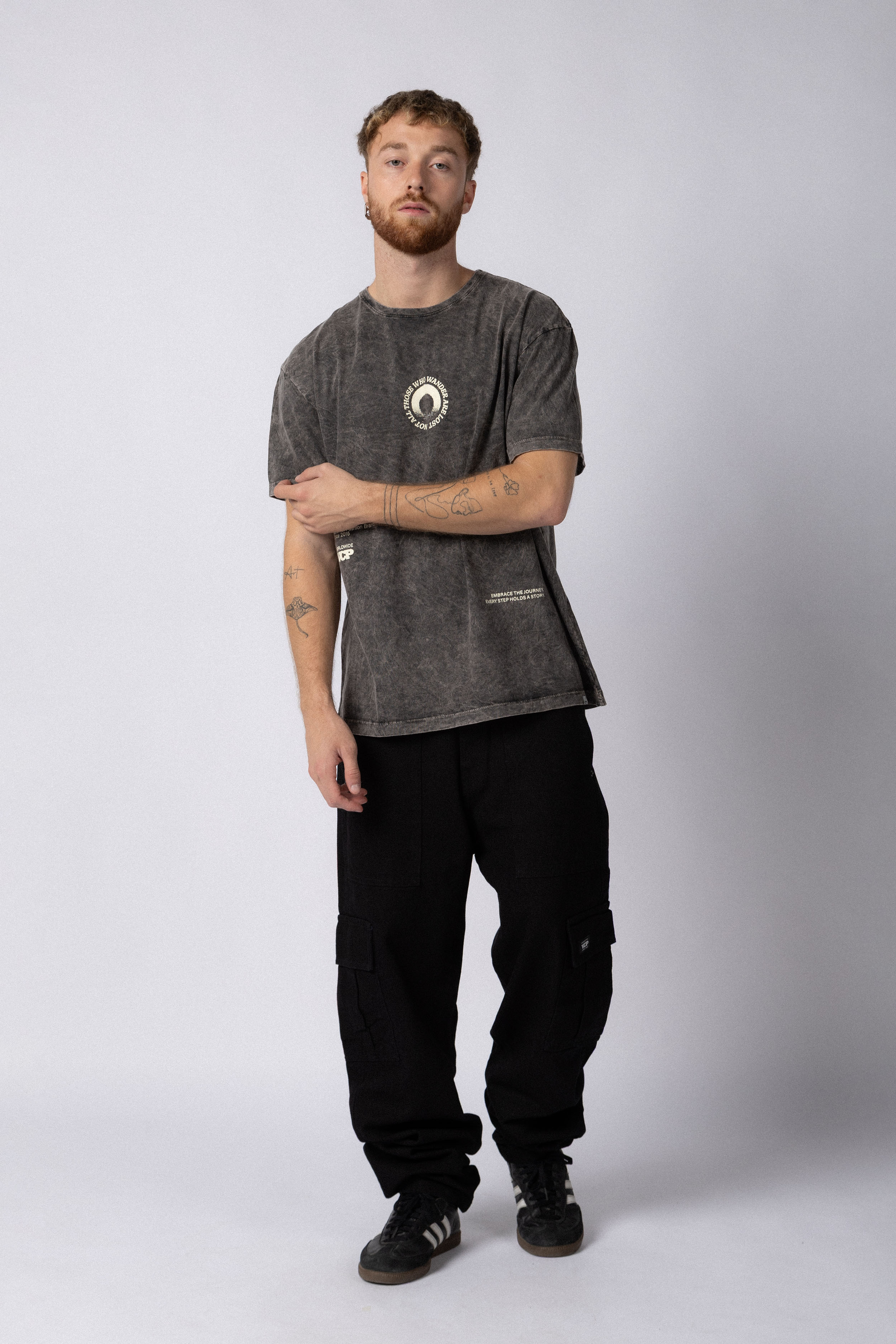 Remera DB Story Negra