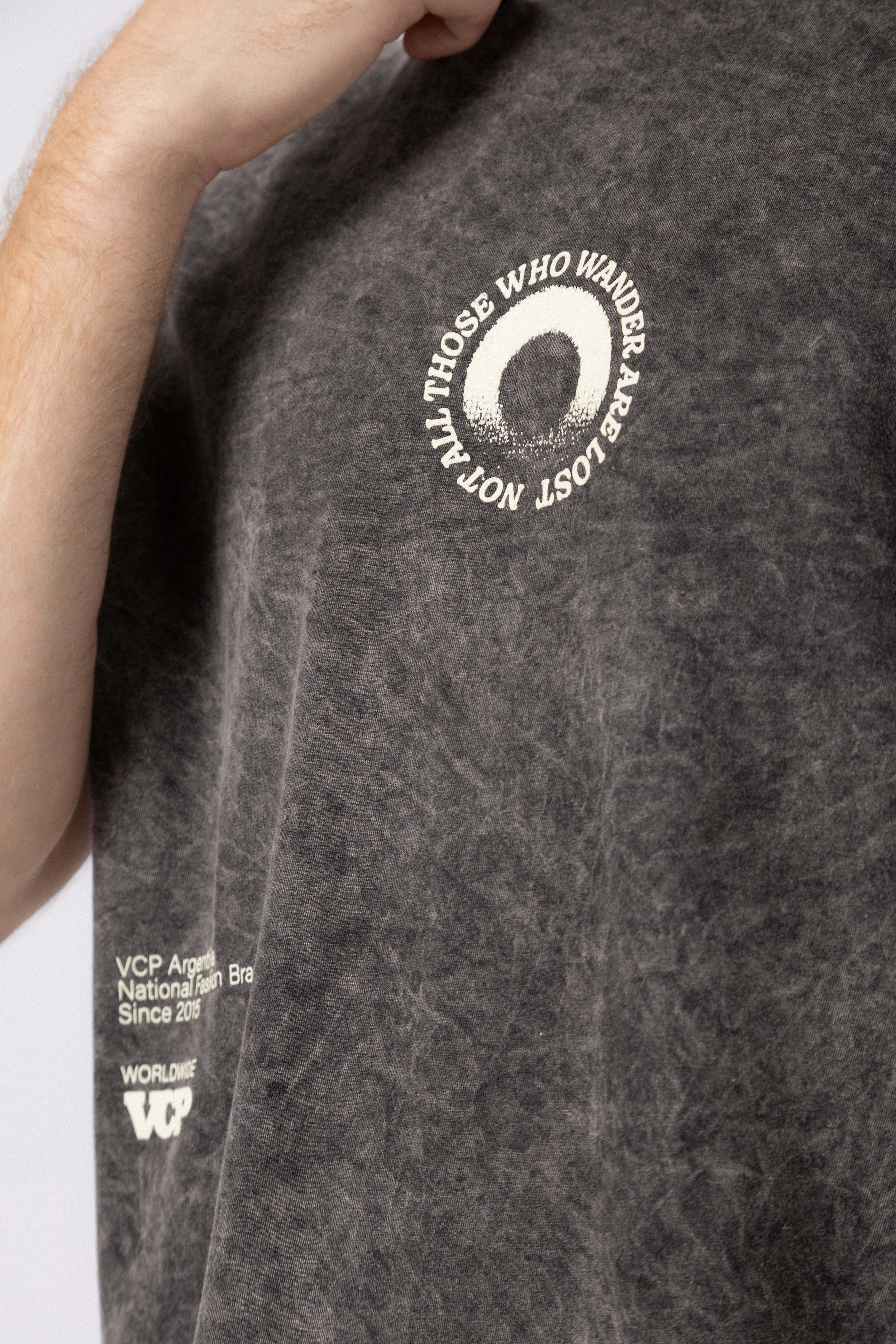 Remera DB Story Negra