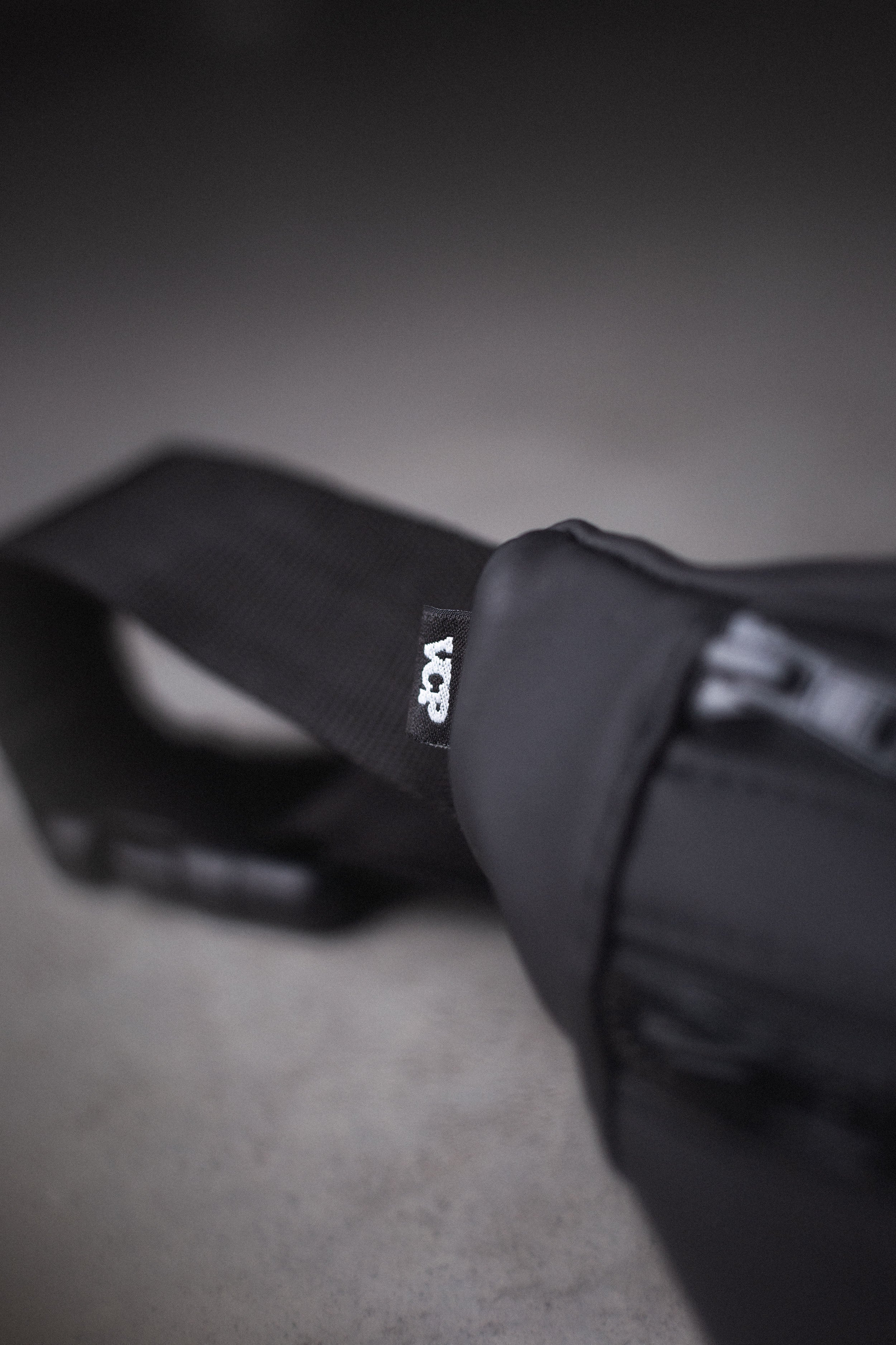 Riñonera Tatra Goma Negra