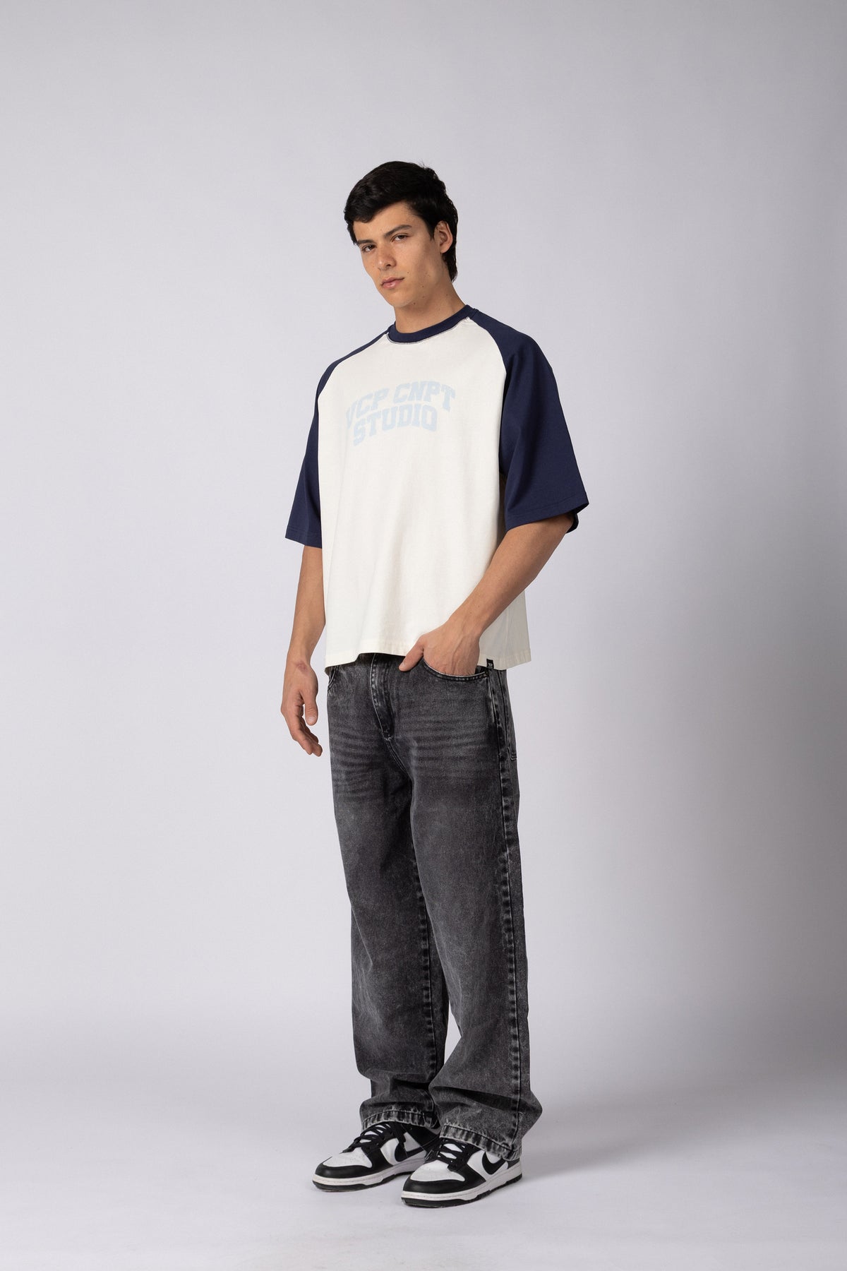 Remera Ace Thesis Navy