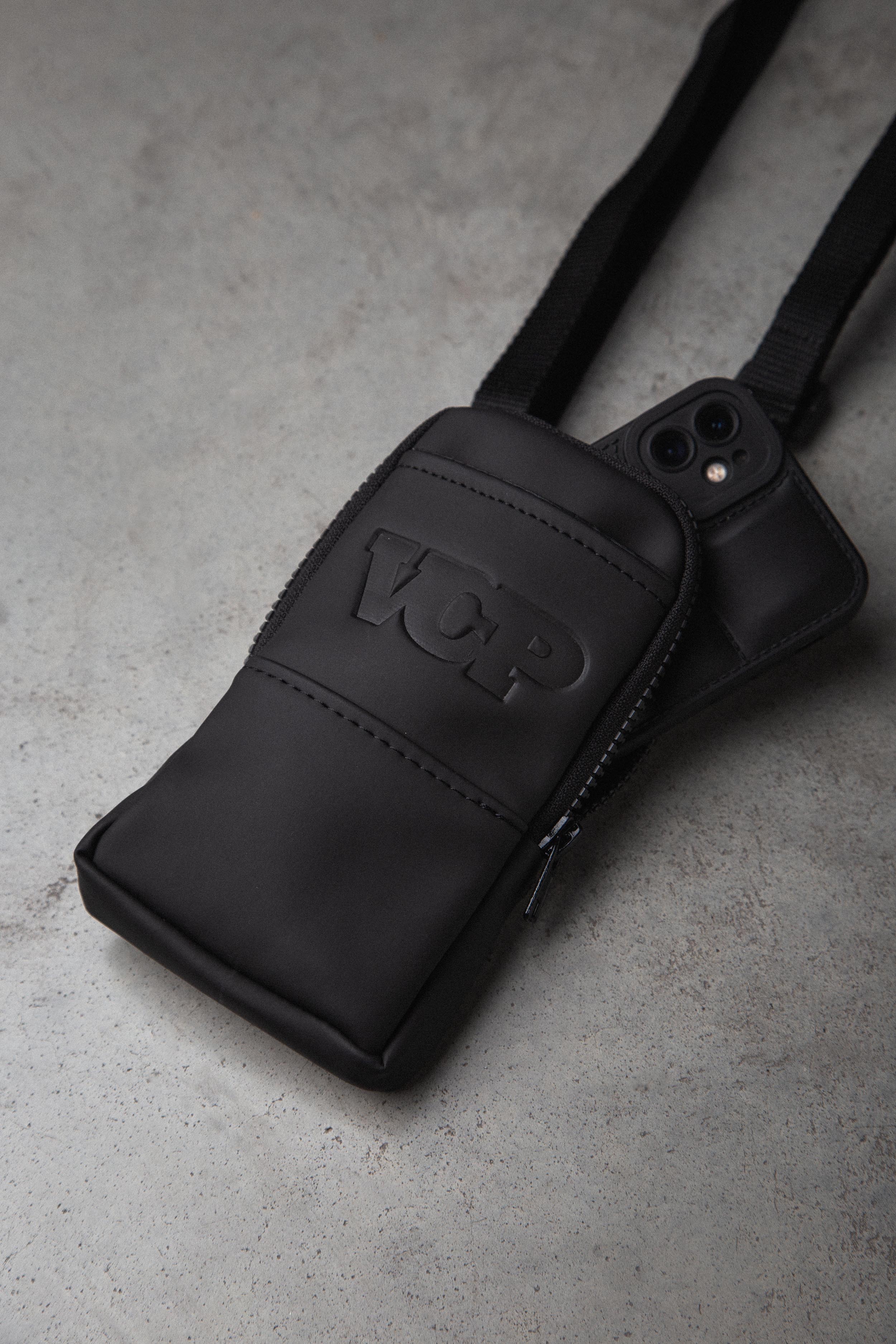 Porta Celular URL Goma Negro