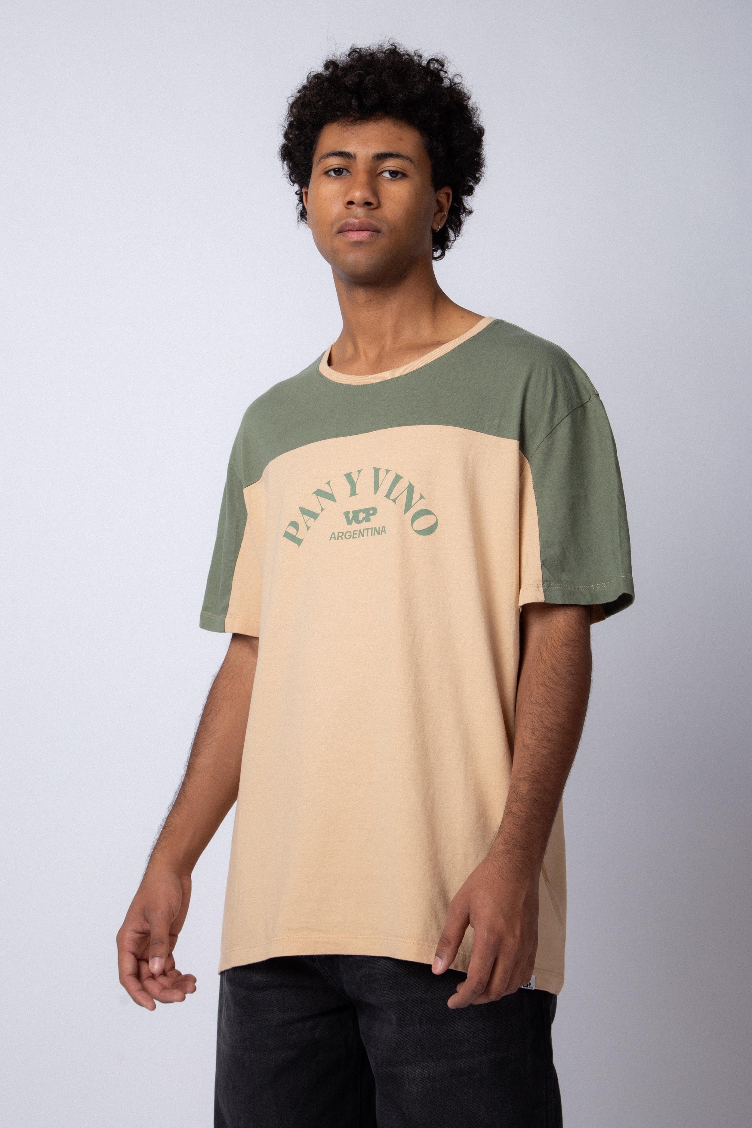 Remera DV Vinito Militar