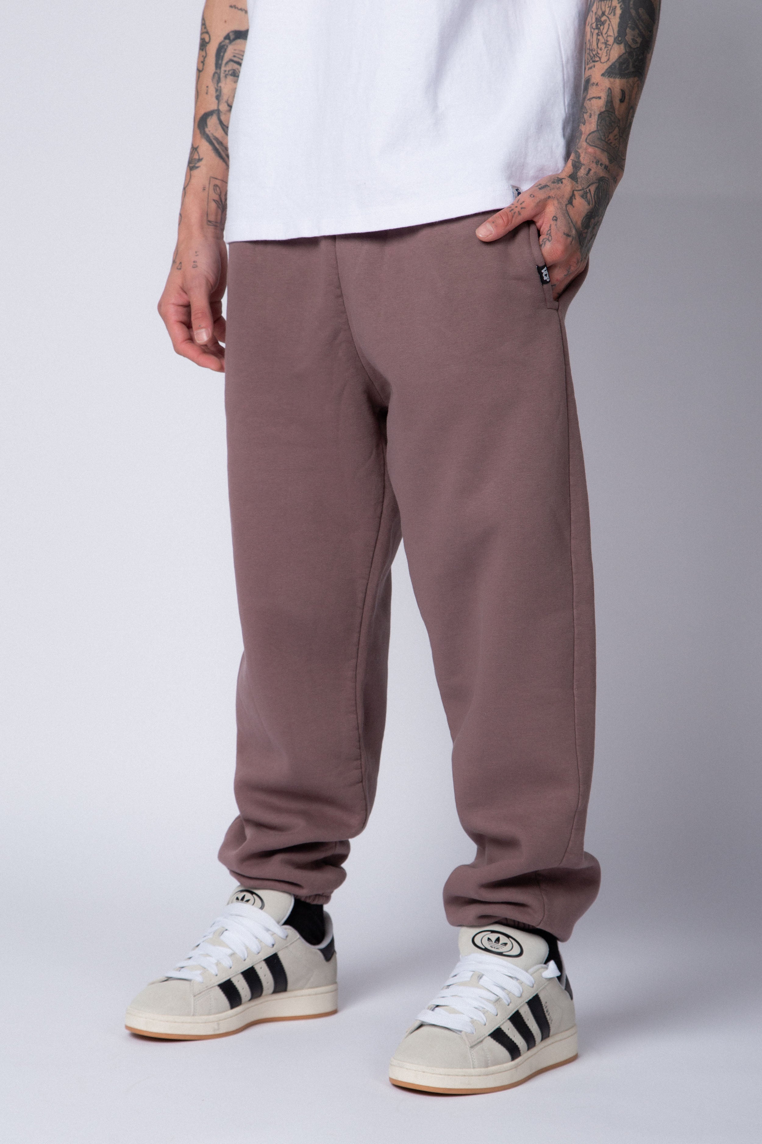 Jogger Over Jam Vison