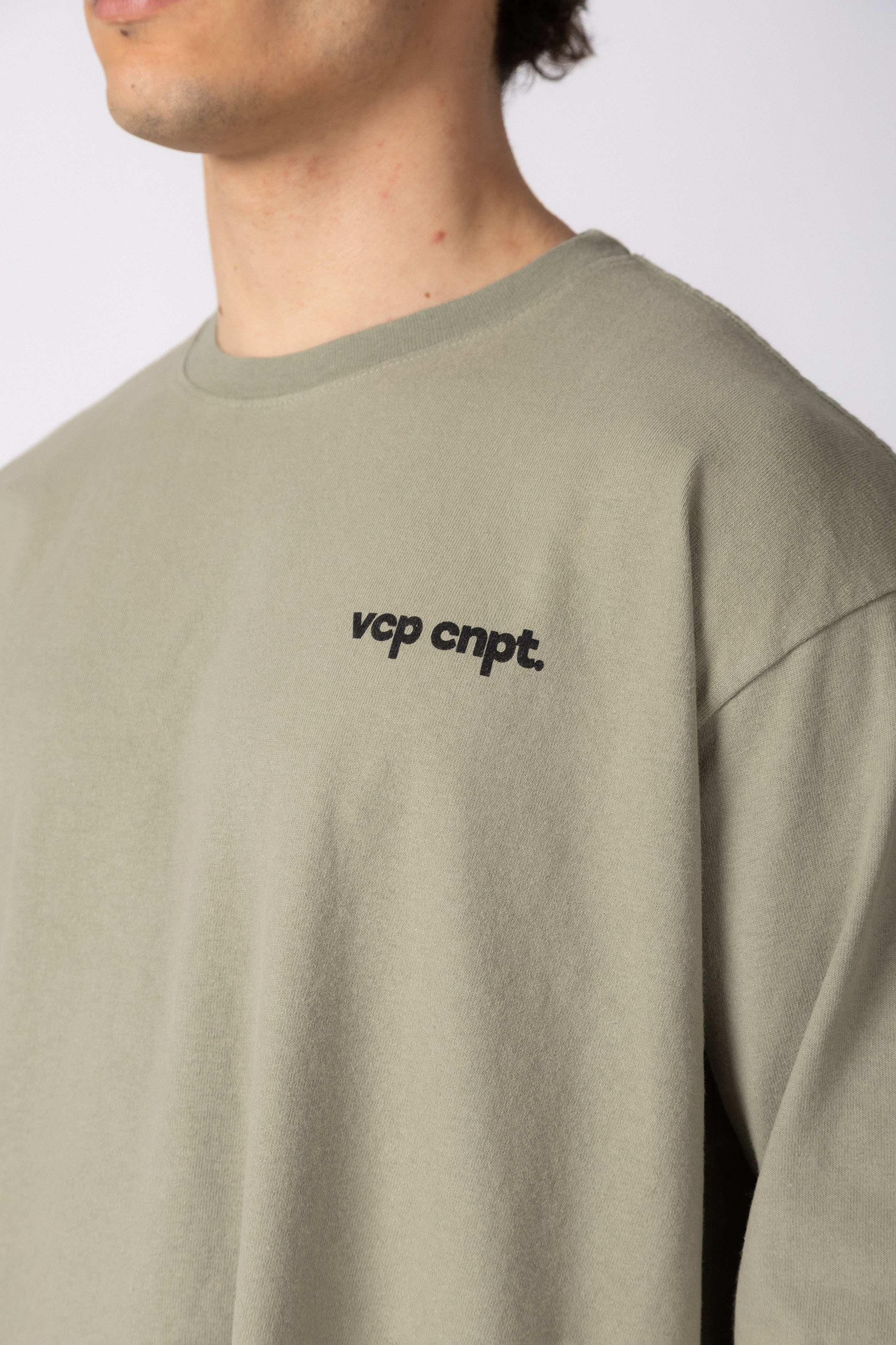 Remera Over Rhy Where Oliva