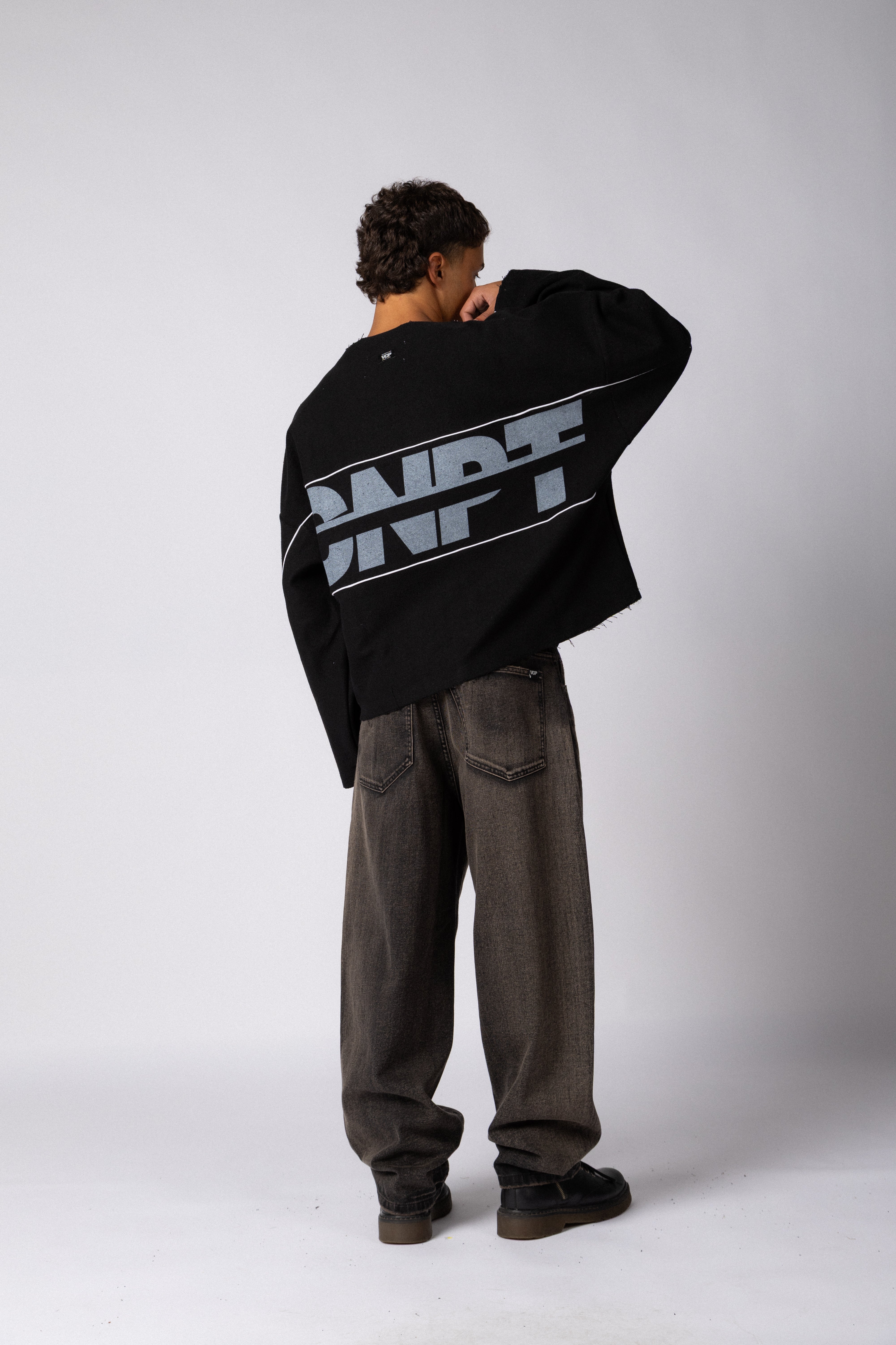 Buzo Brut Layer Negro