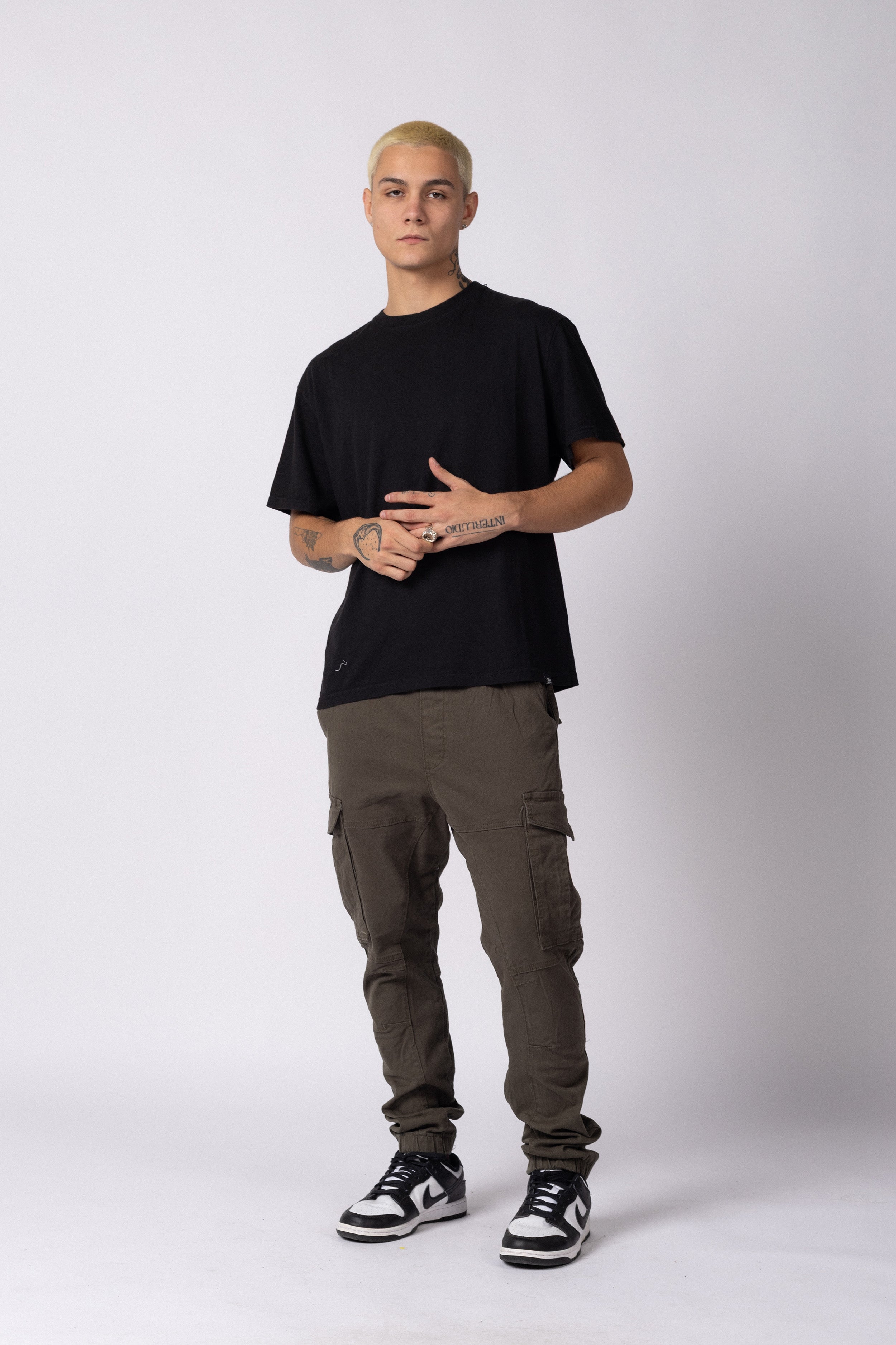 Jogger Cargo Comet Militar