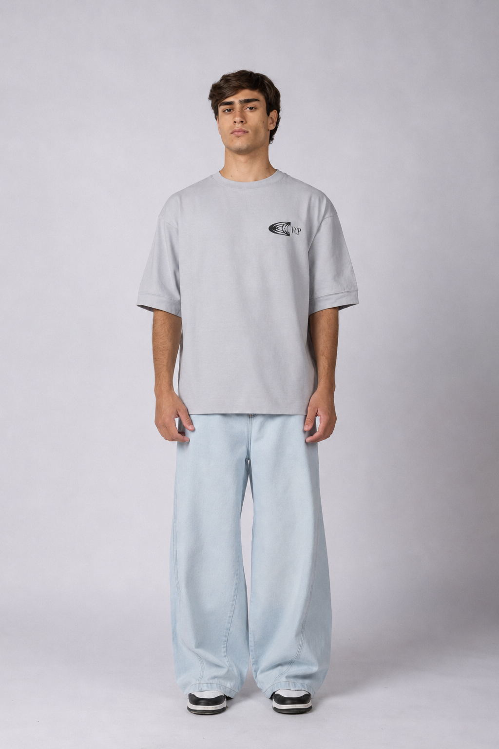Remera HR Label Gris