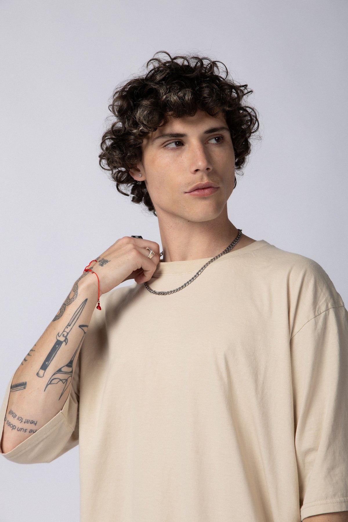 Remera Over Theo Arena