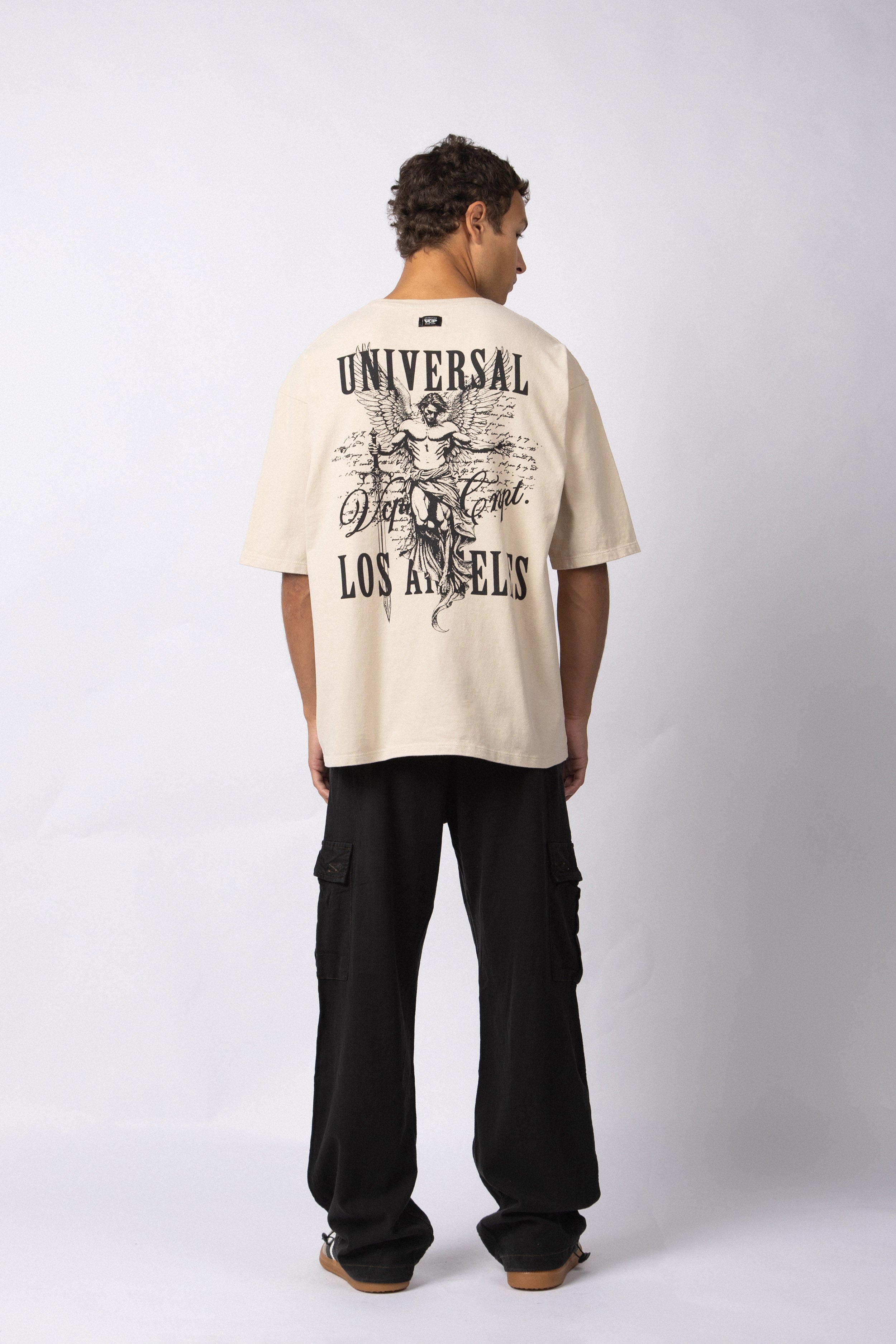 Remera Over Rhy Angeles Arena