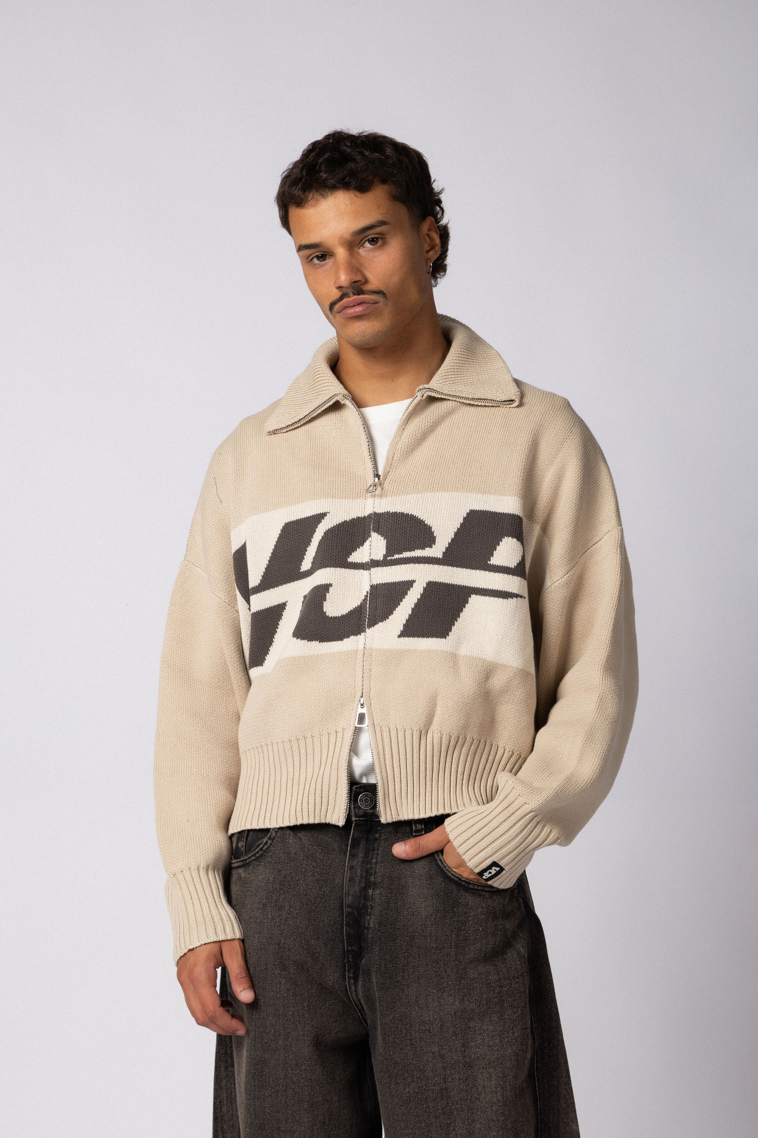 Campera Tejida ID Arena