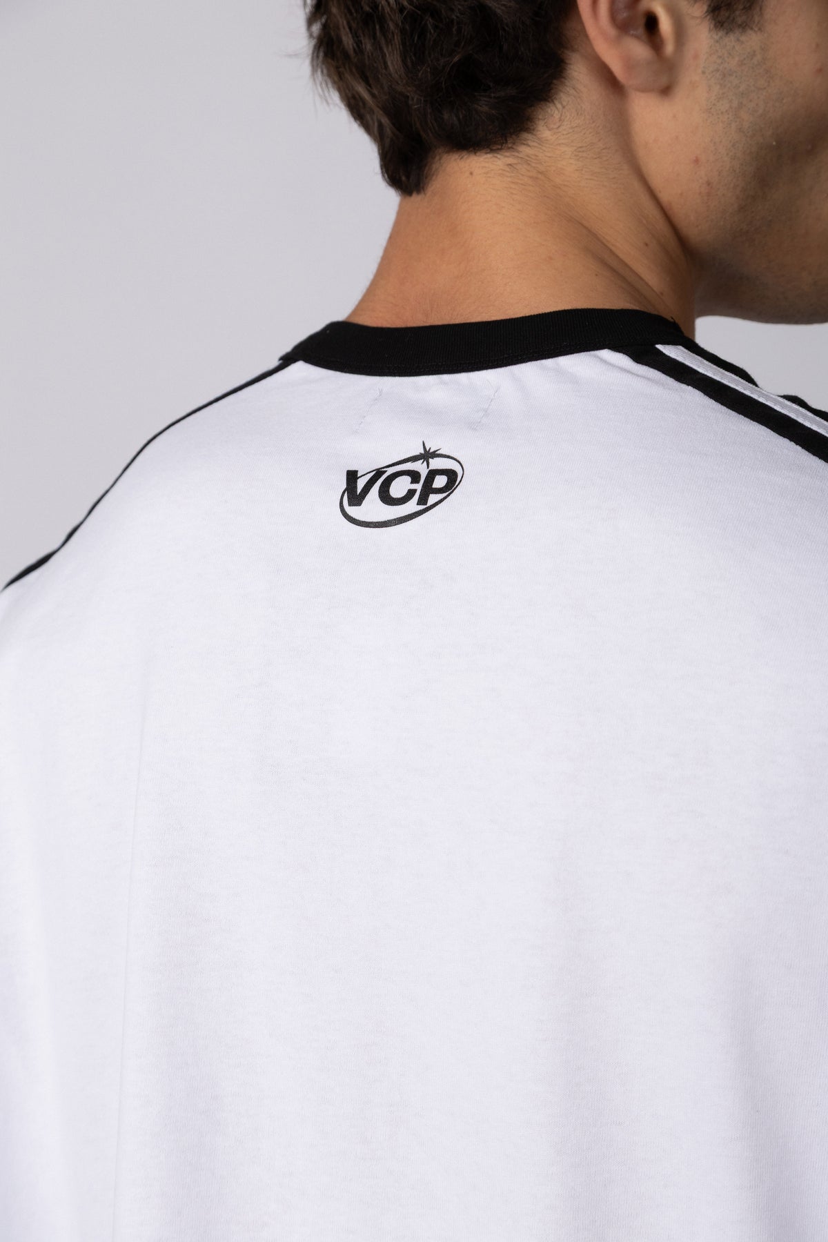 Remera Hub Aspire Negra